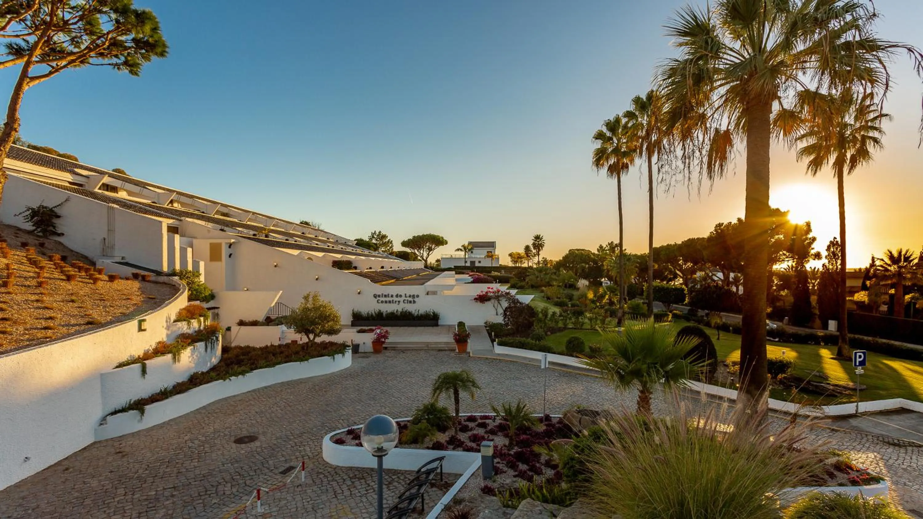 Property building in Quinta do Lago Country Club