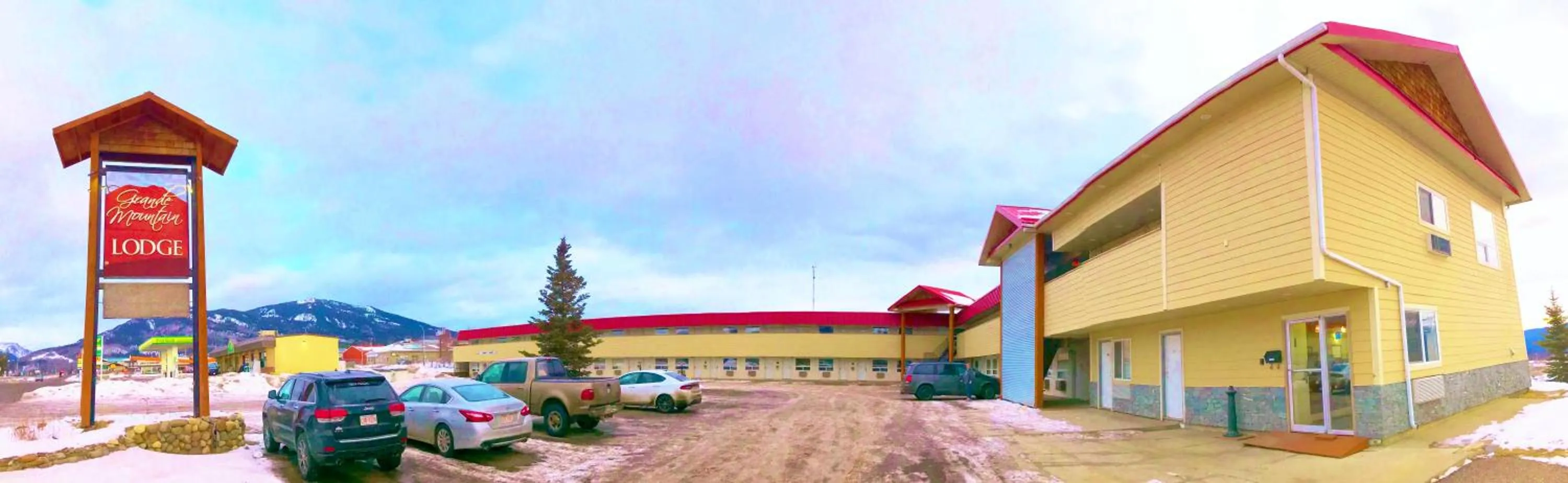 Property building in Grande Mountain Lodge