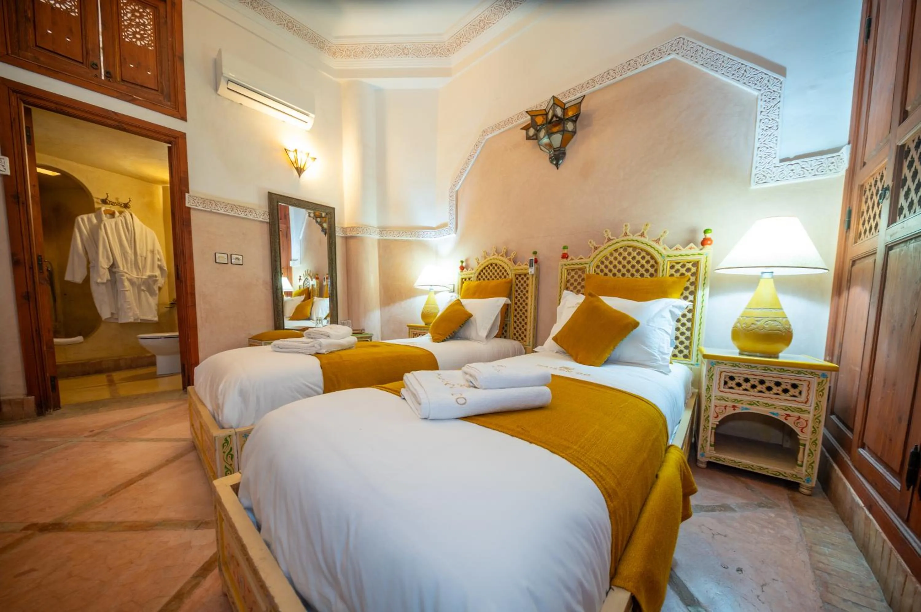 Bedroom, Bed in Maison Do