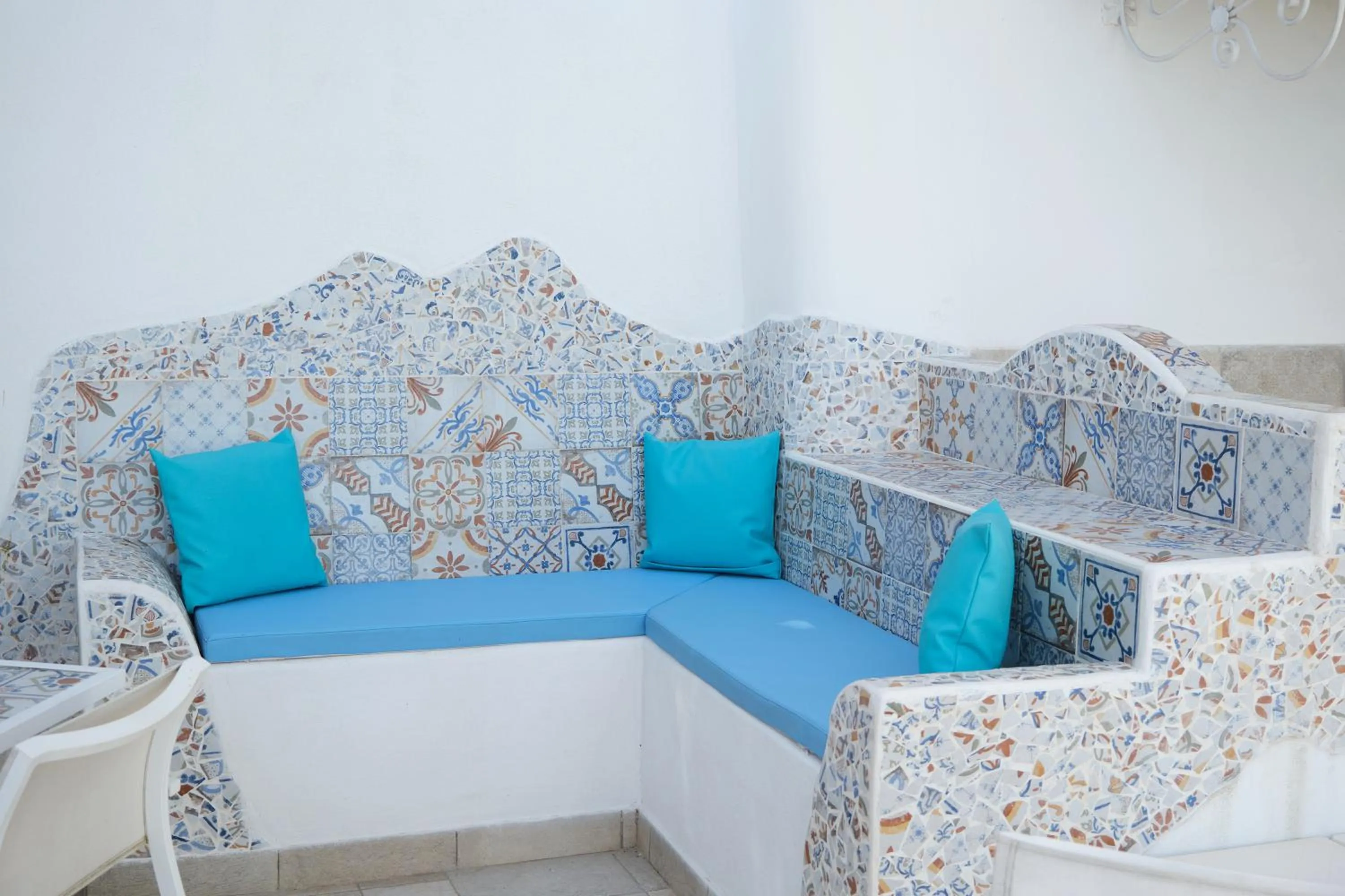 Summer in Pharus Miseni Suites and rooms