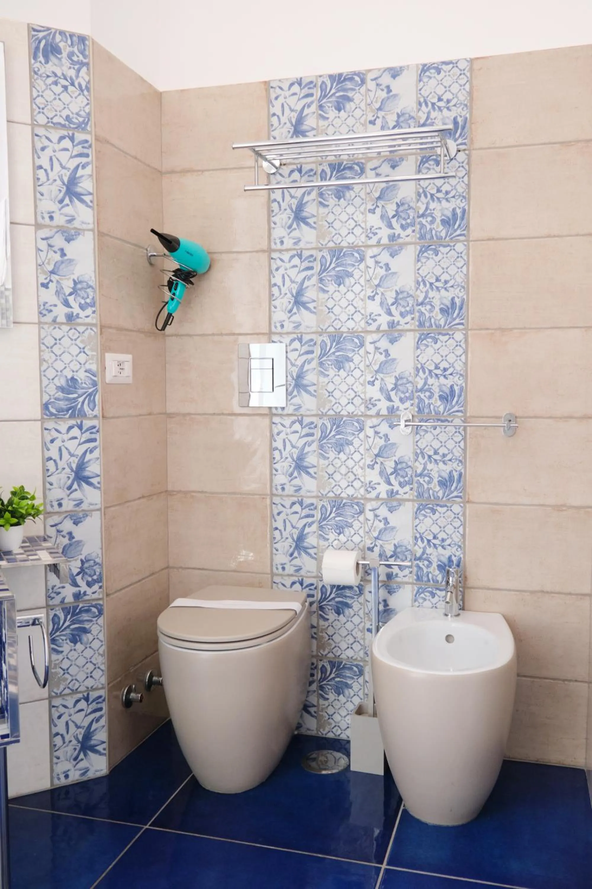 Toilet in Pharus Miseni Suites and rooms