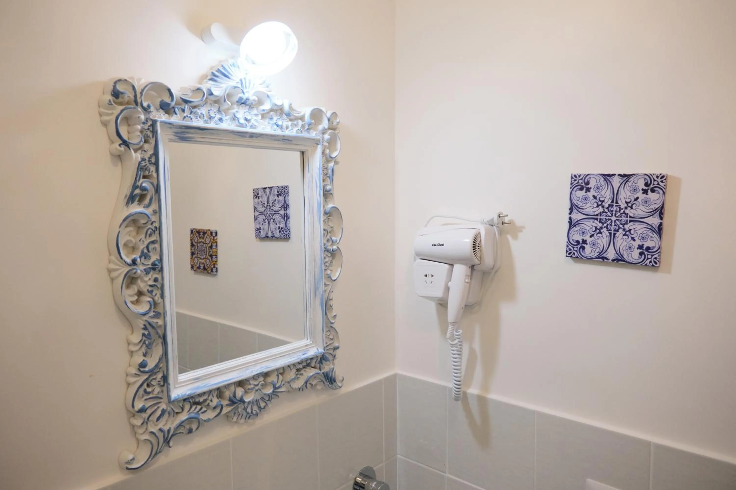 Bathroom in Pharus Miseni Suites and rooms