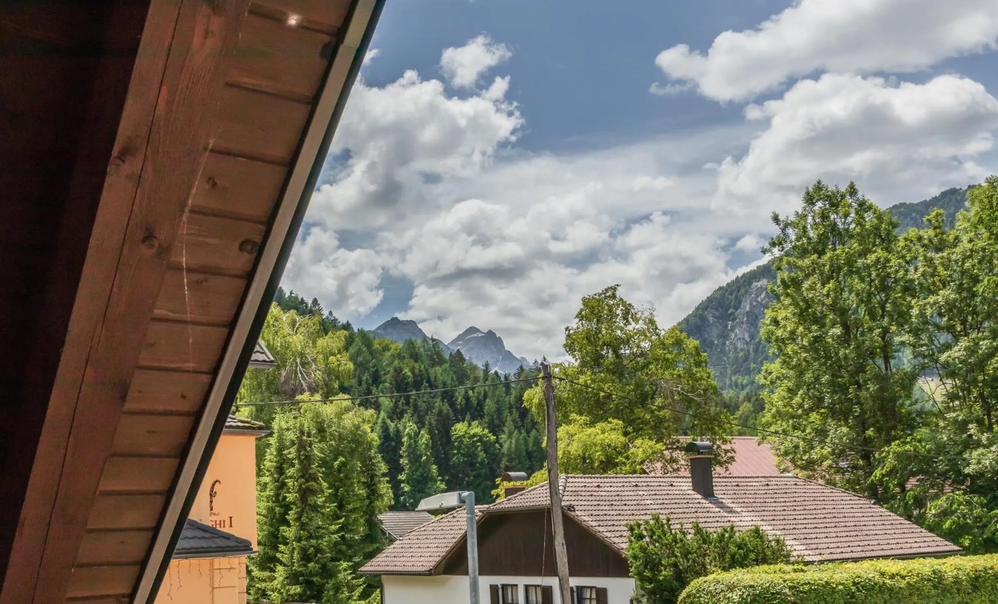 Mountain view in Villa Nena