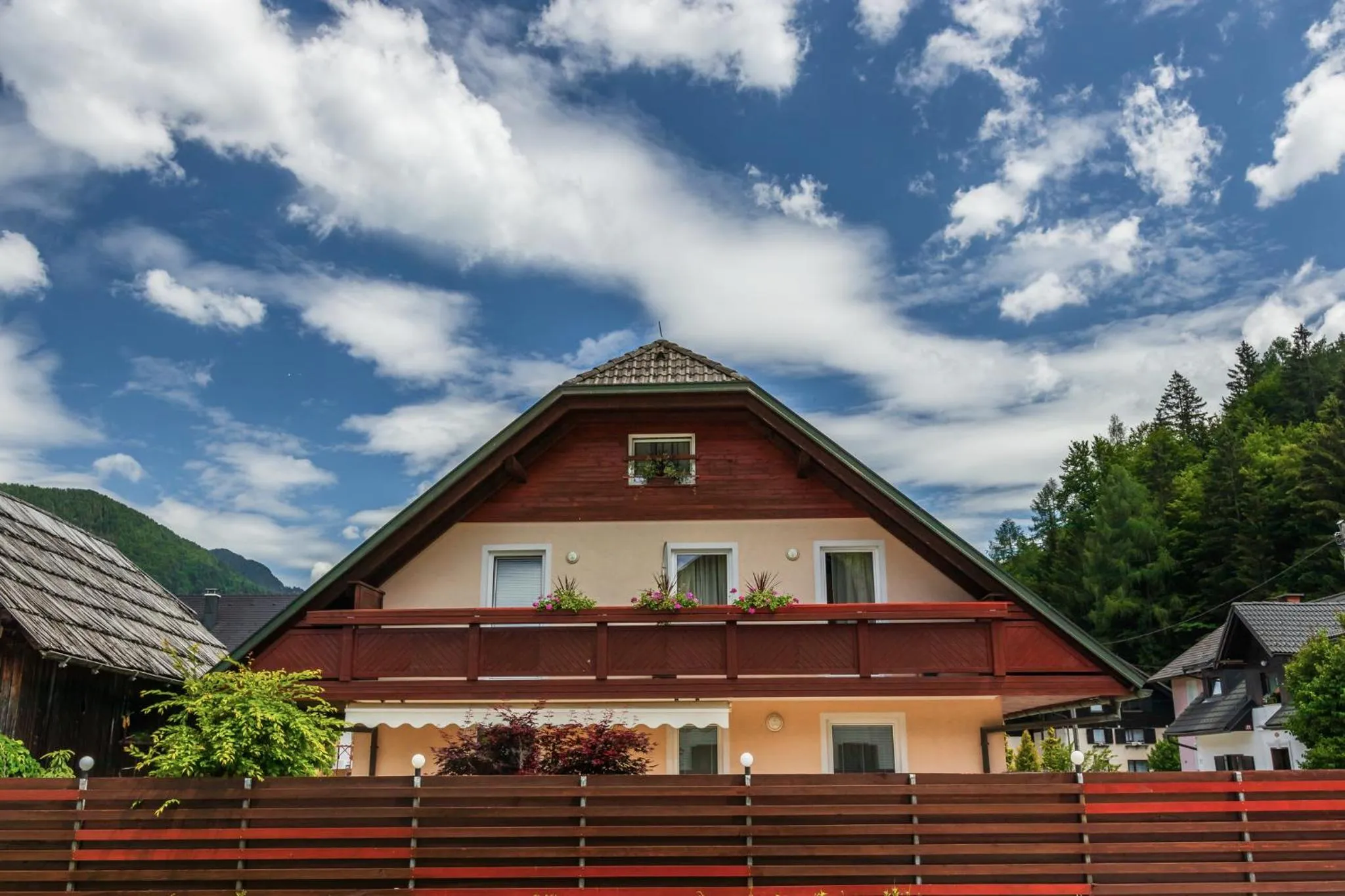 Facade/entrance in Villa Nena
