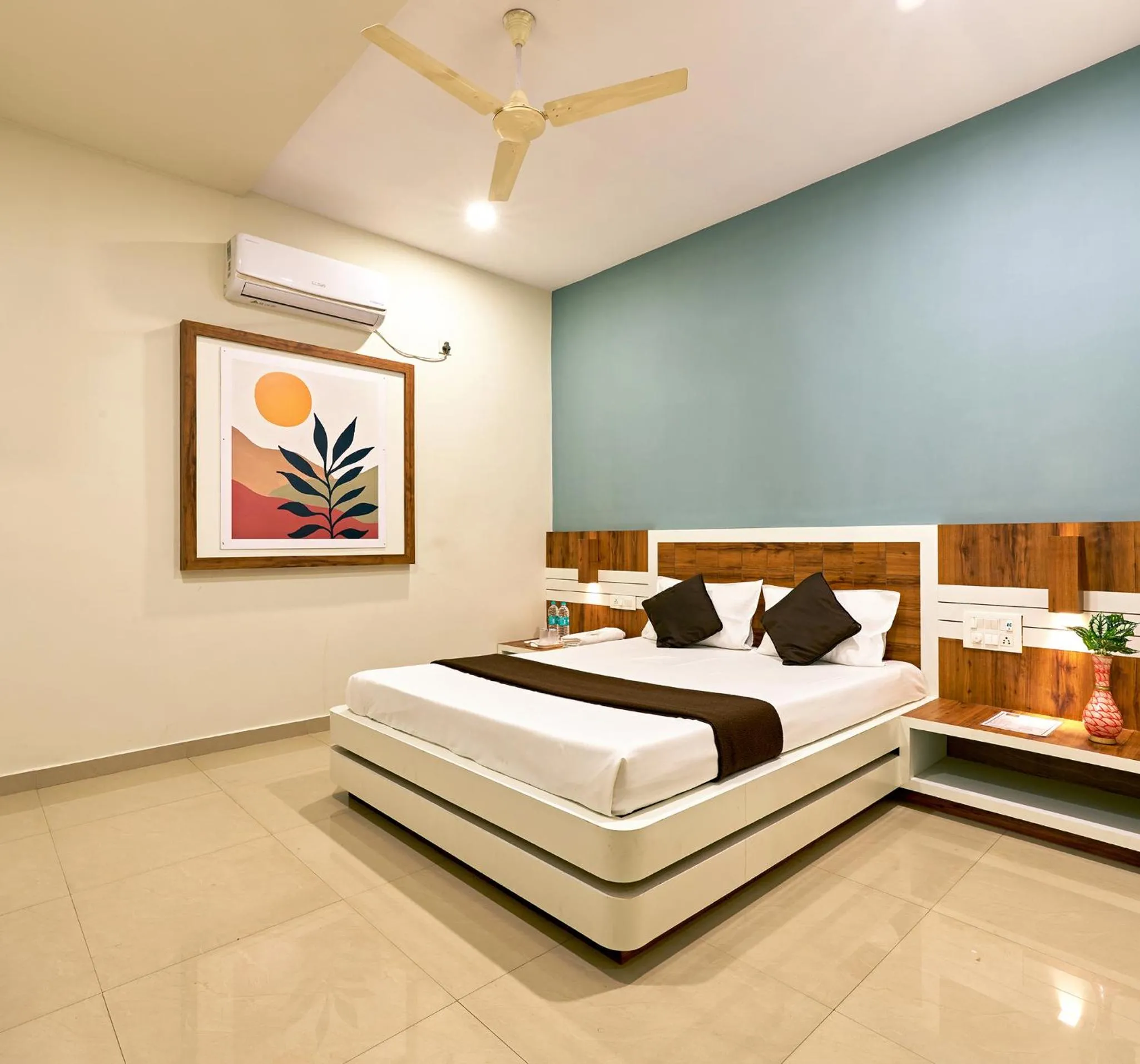 Bed in Serenity Resort Panhala