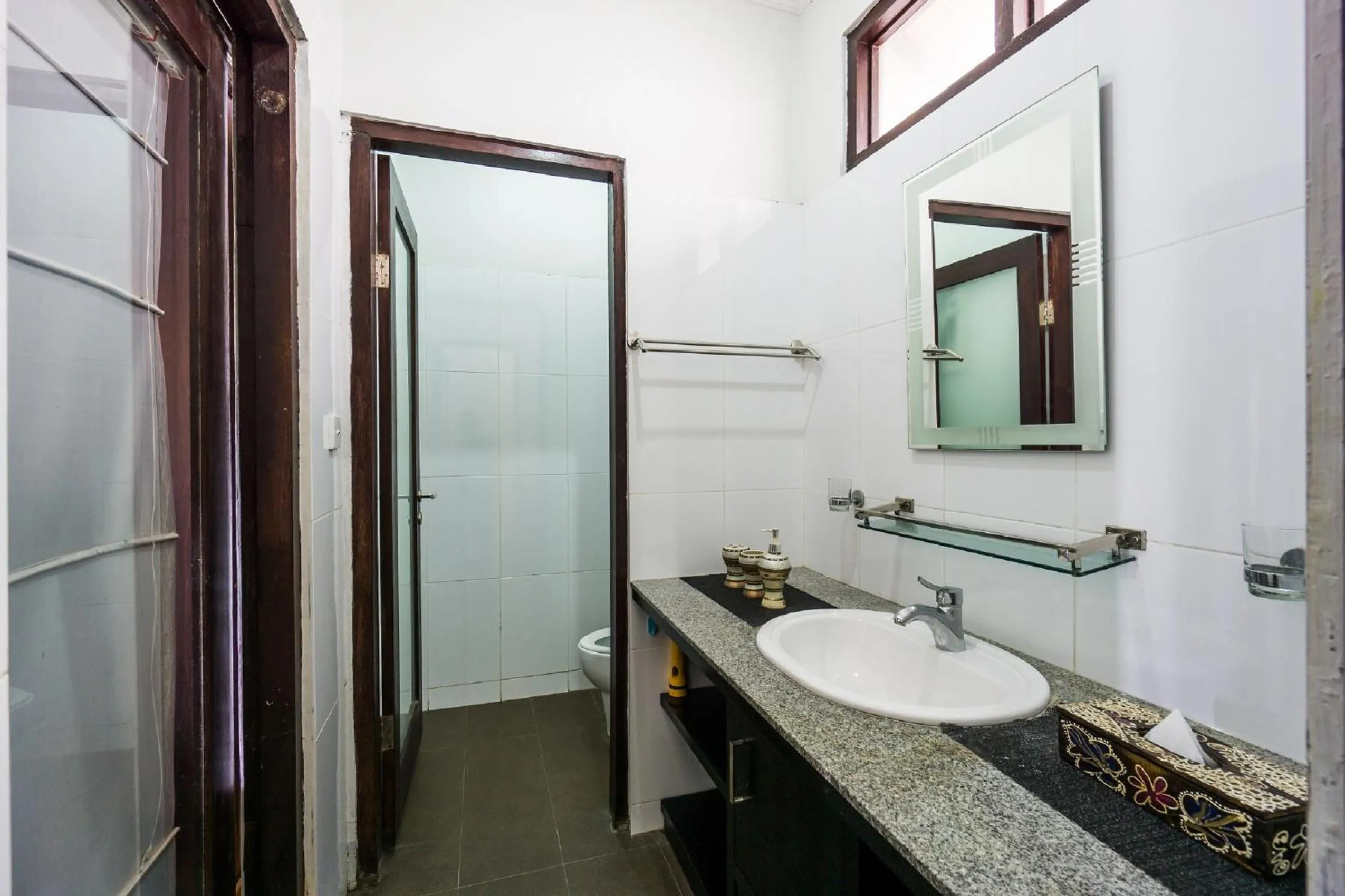 Bathroom in Tropica Gili Total Body Fit - Free Access Gym and Coworking Space