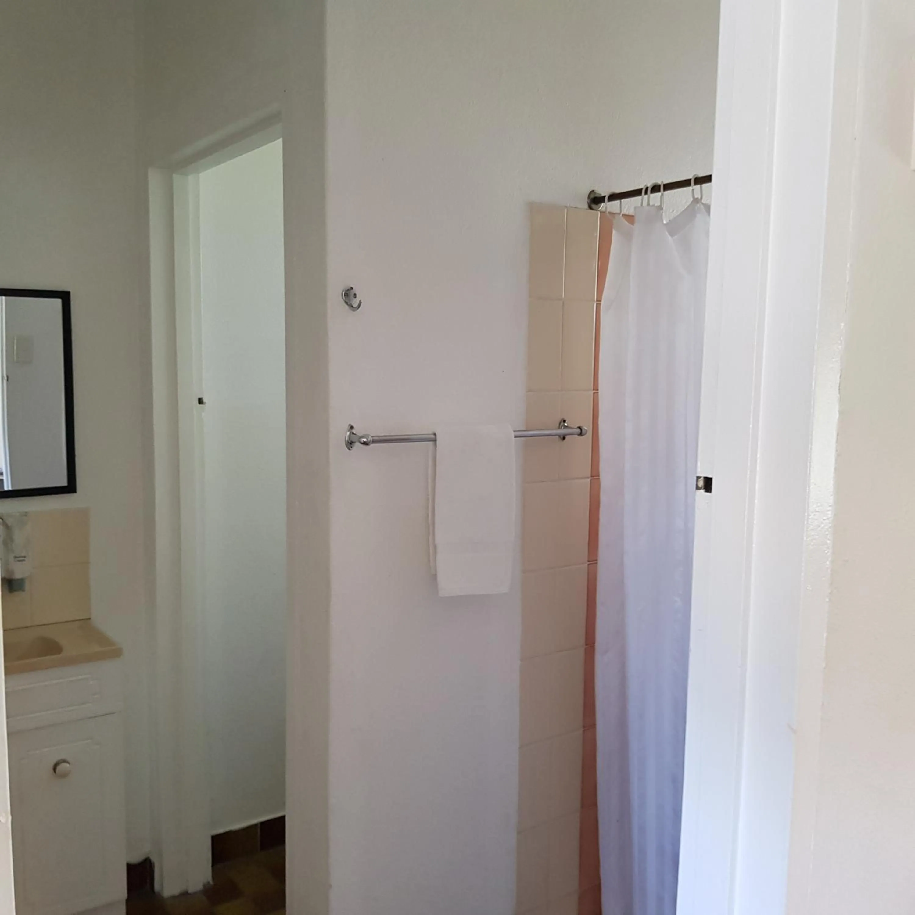 Shower in Motel Lodge