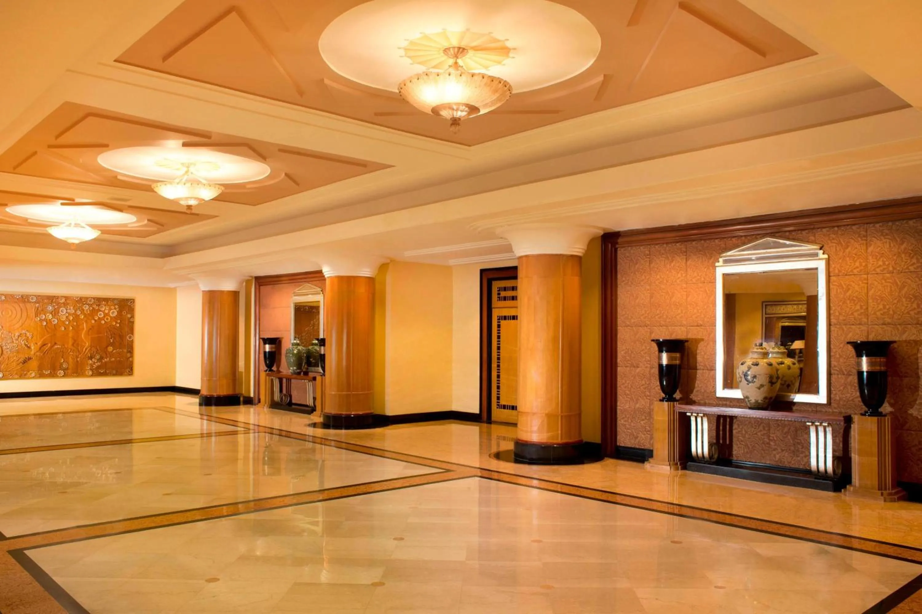 Meeting/conference room in Sheraton Surabaya Hotel & Towers