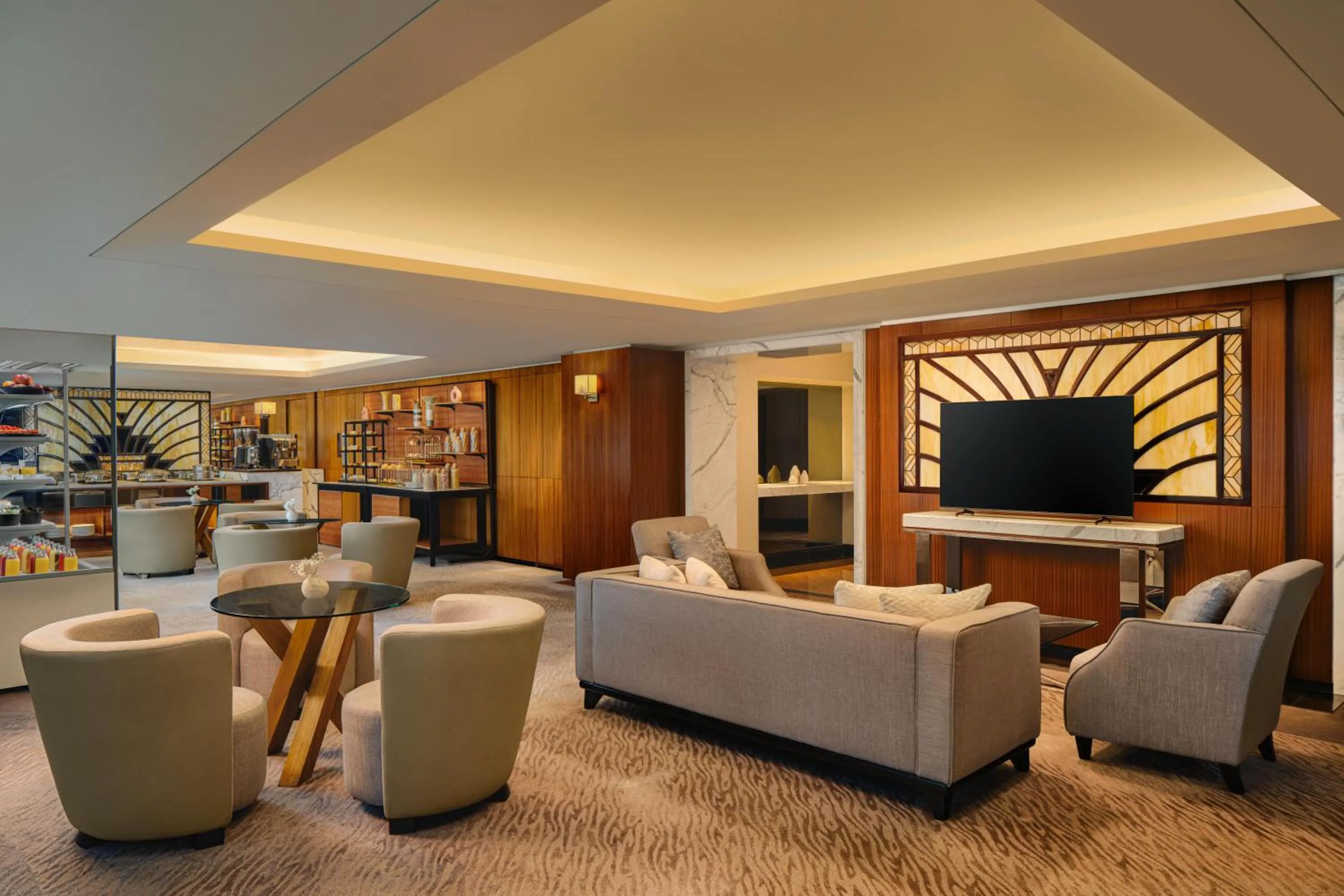 Lounge or bar in Sheraton Surabaya Hotel & Towers