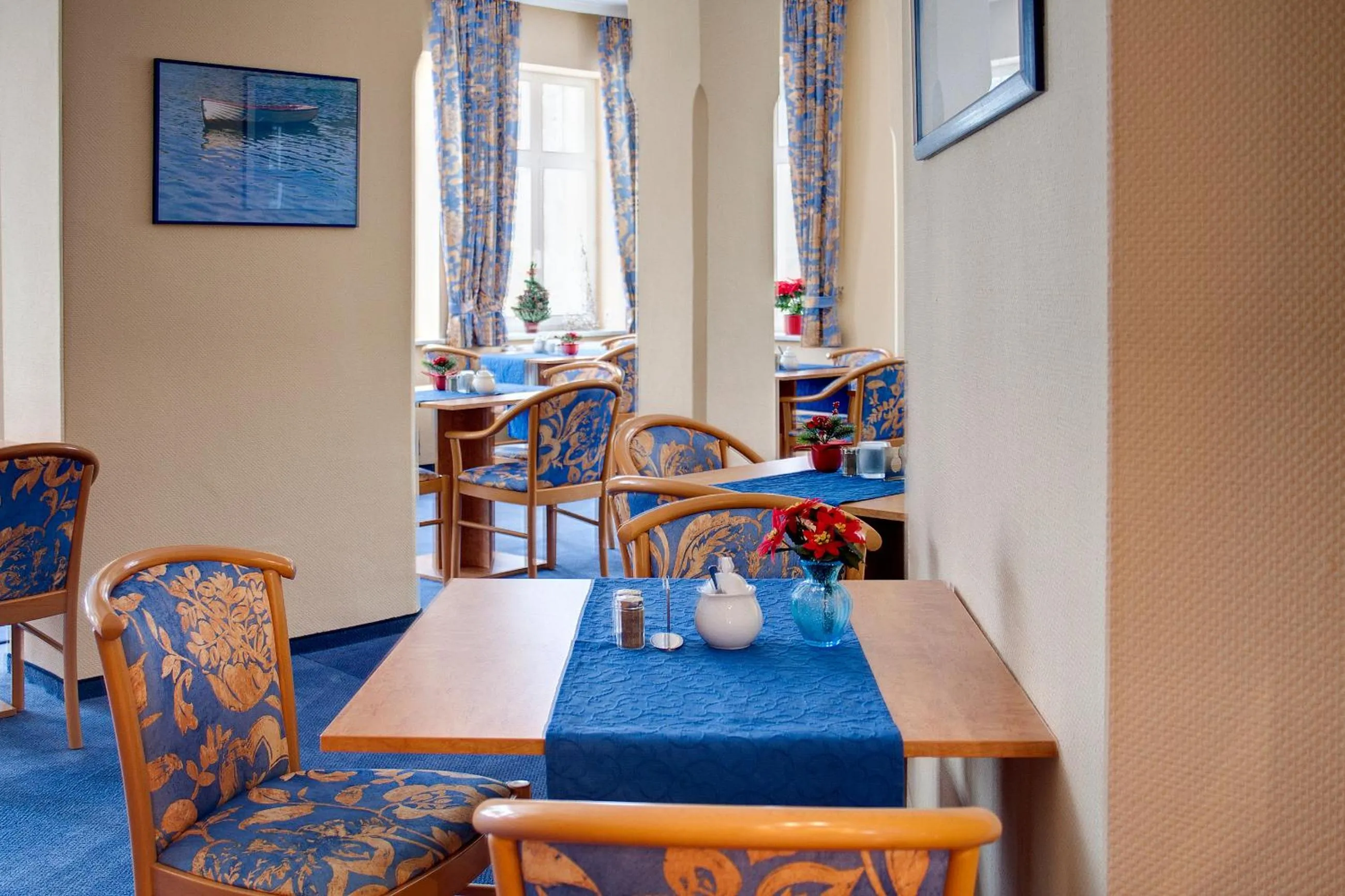 Restaurant/places to eat in Haus Seeblick Hotel Garni & Ferienwohnungen