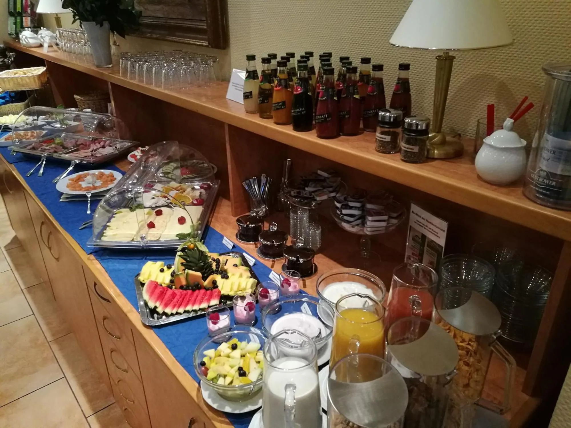 Food and drinks in Haus Seeblick Hotel Garni & Ferienwohnungen