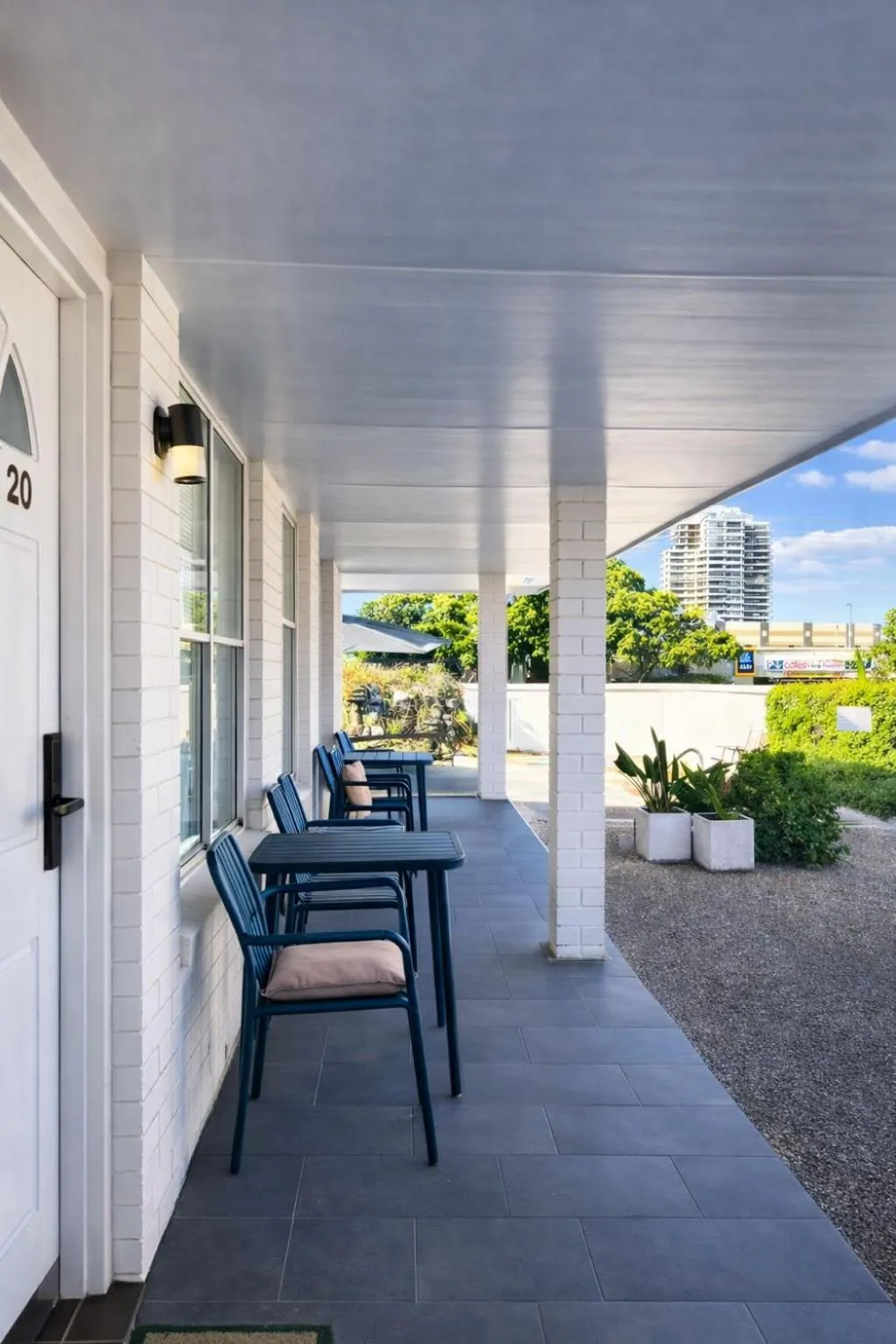 Cooks Endeavour Motor Inn Tweed Heads near Gold Coast Airport