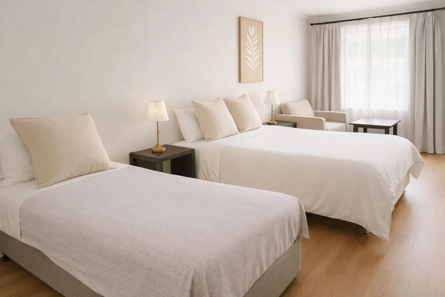 Bed in Cooks Endeavour Motor Inn Tweed Heads near Gold Coast Airport