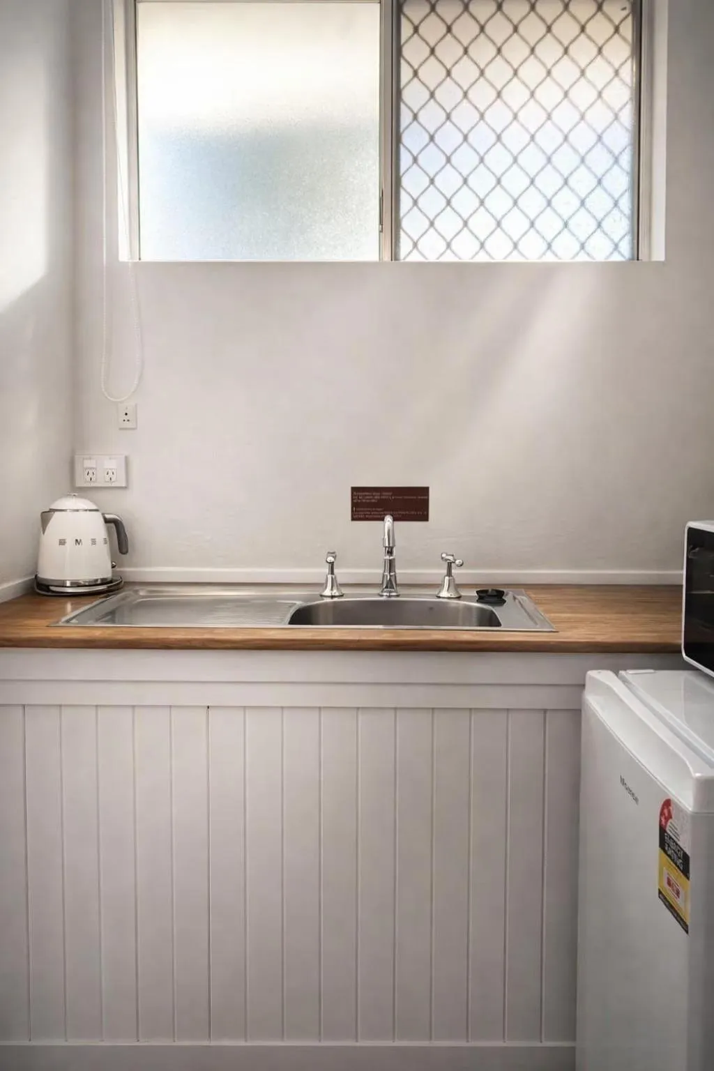 Cooks Endeavour Motor Inn