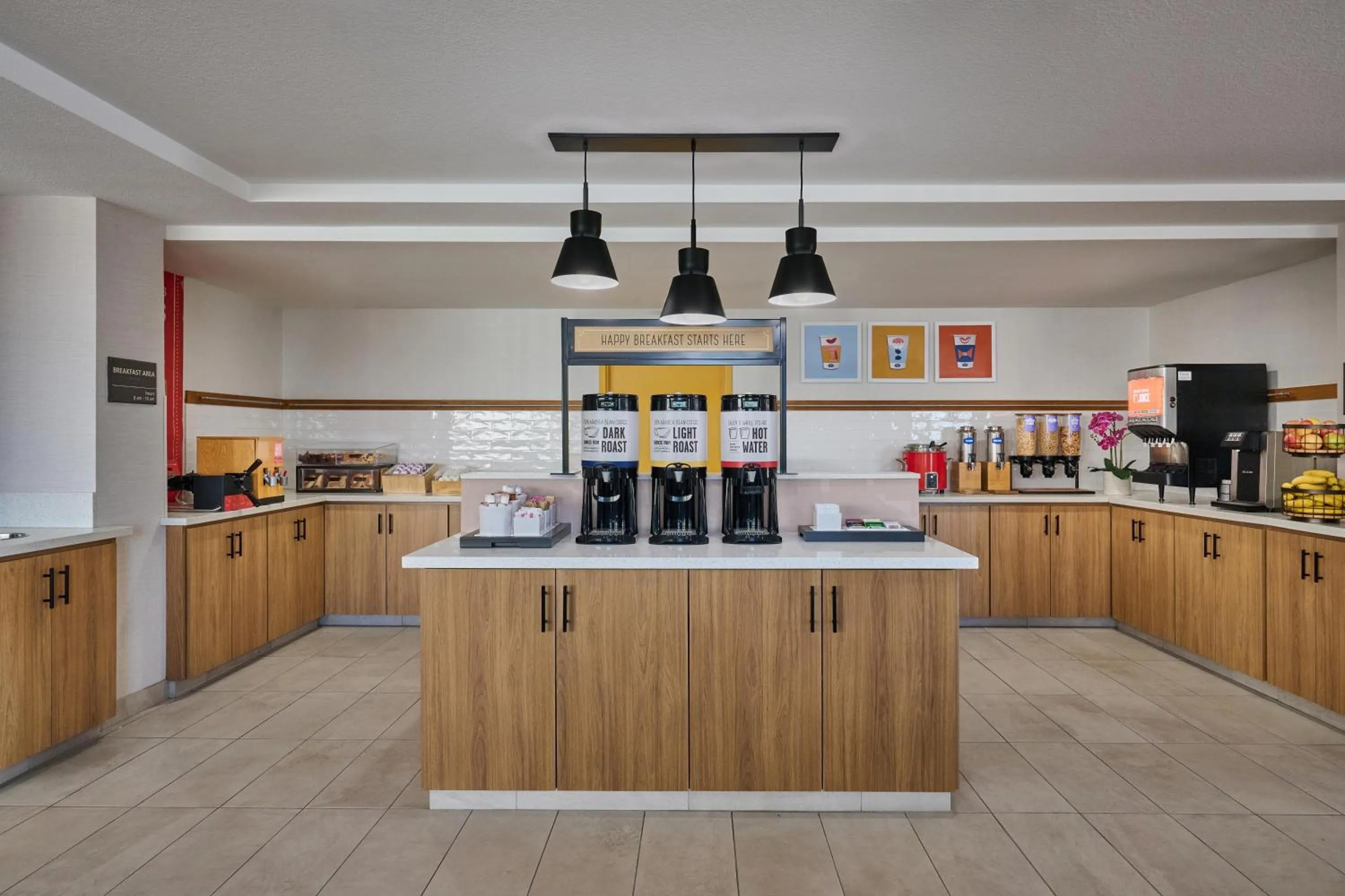 Lobby or reception in Hampton Inn & Suites Hermosa Beach