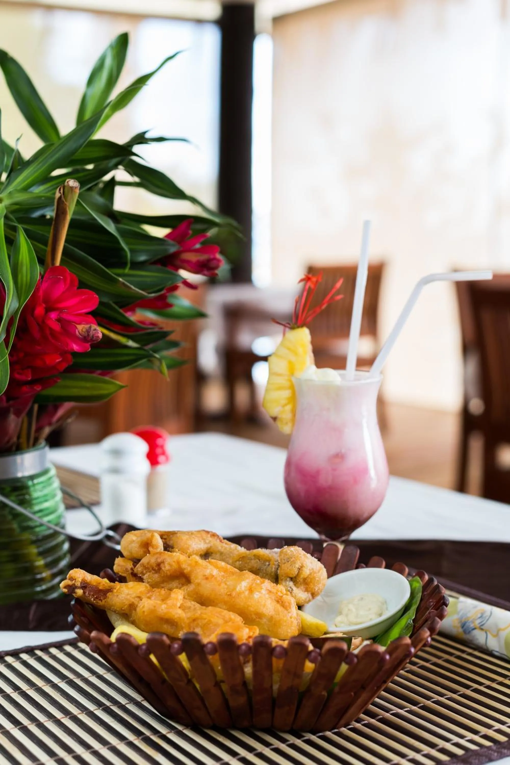 Food and drinks in Funky Fish Beach & Surf Resort