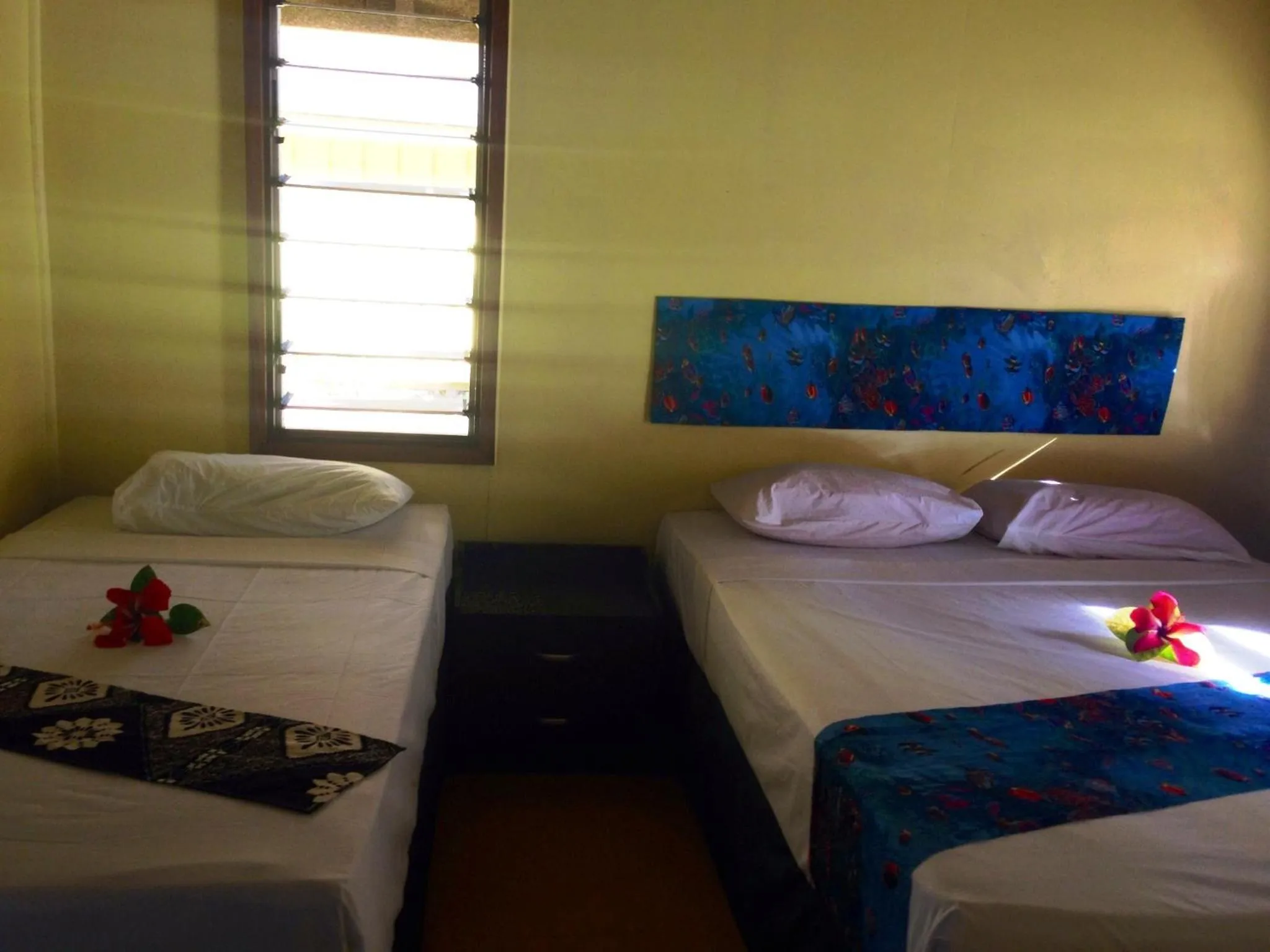 Bed in Funky Fish Beach & Surf Resort