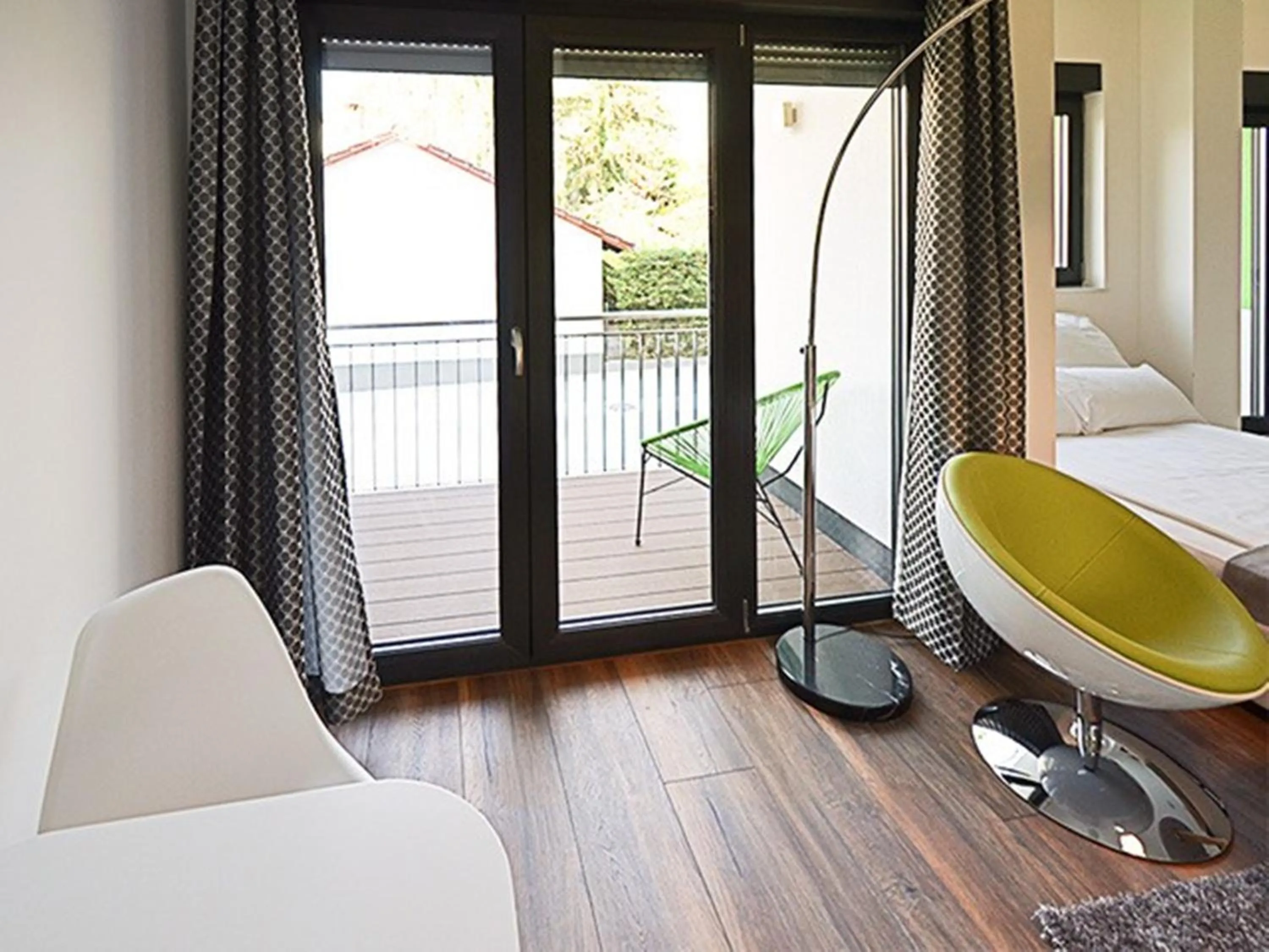 Balcony/Terrace, Bed in Eco Smart Apartments Erlangen