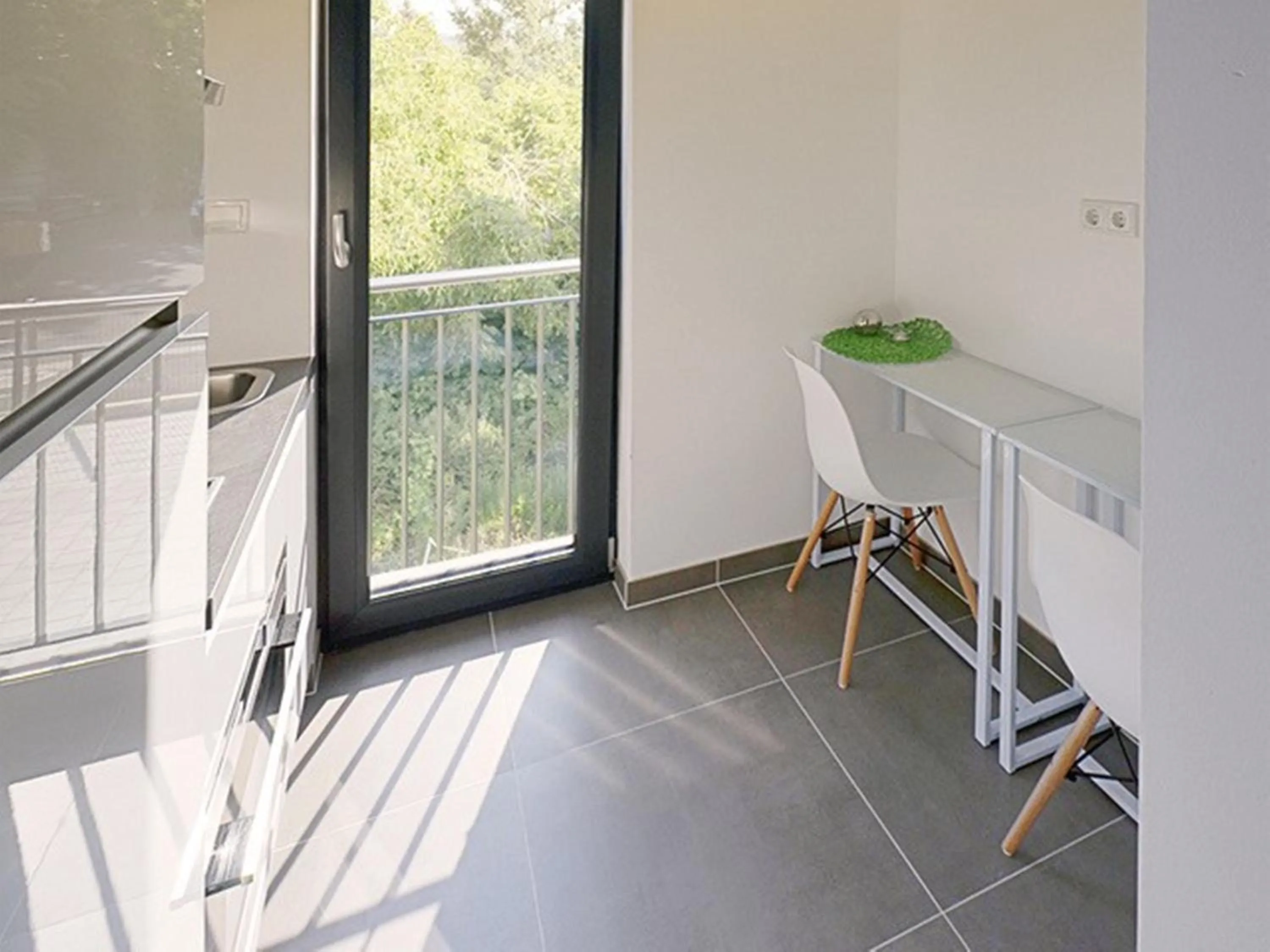 Photo of the whole room in Eco Smart Apartments Erlangen