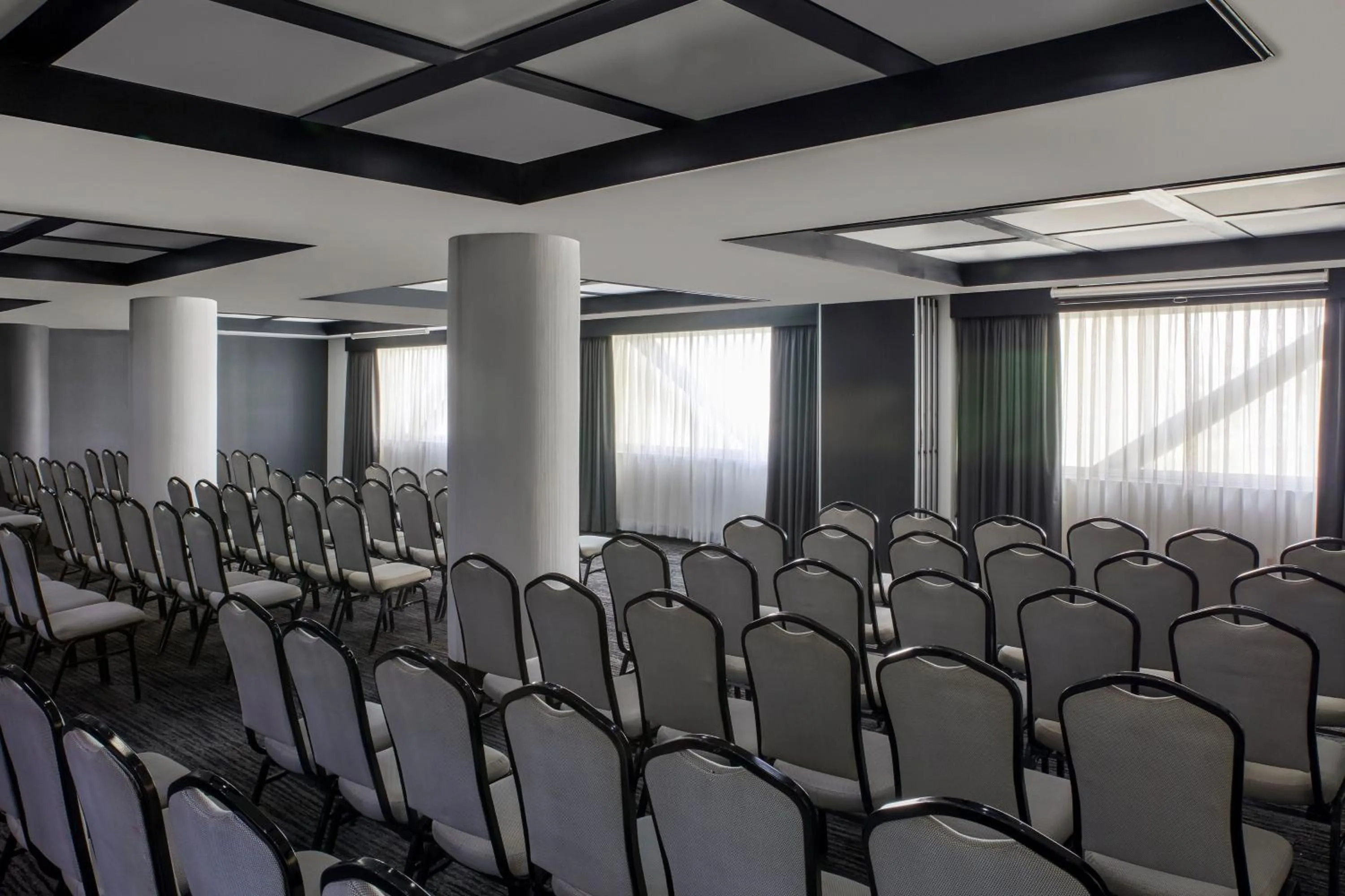 Meeting/conference room in Le Méridien Mexico City Reforma