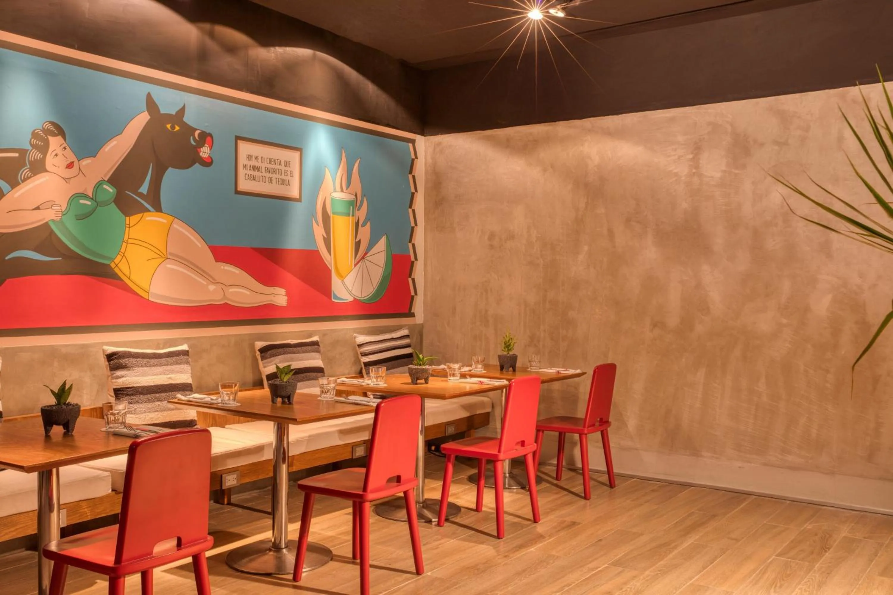 Restaurant/places to eat in Le Méridien Mexico City Reforma