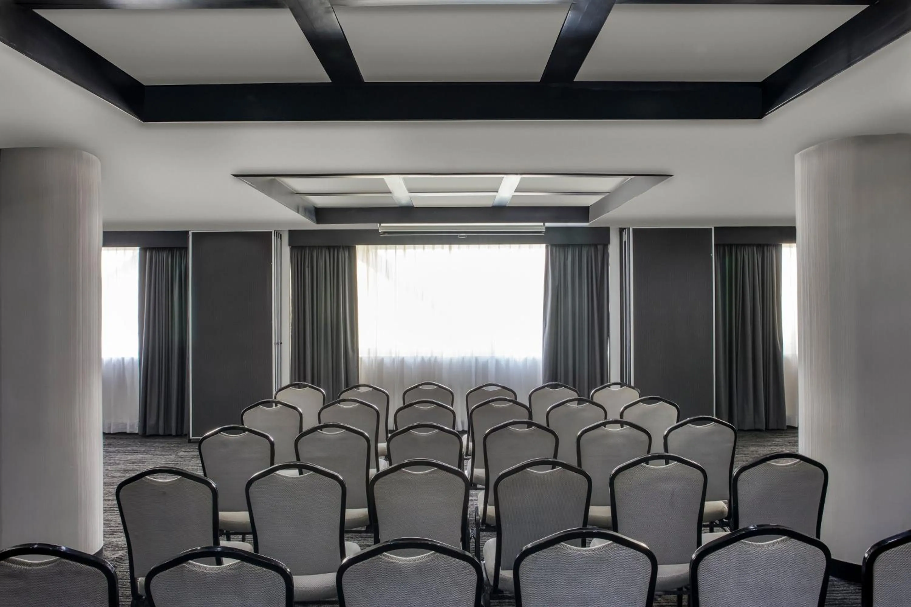 Meeting/conference room in Le Méridien Mexico City Reforma