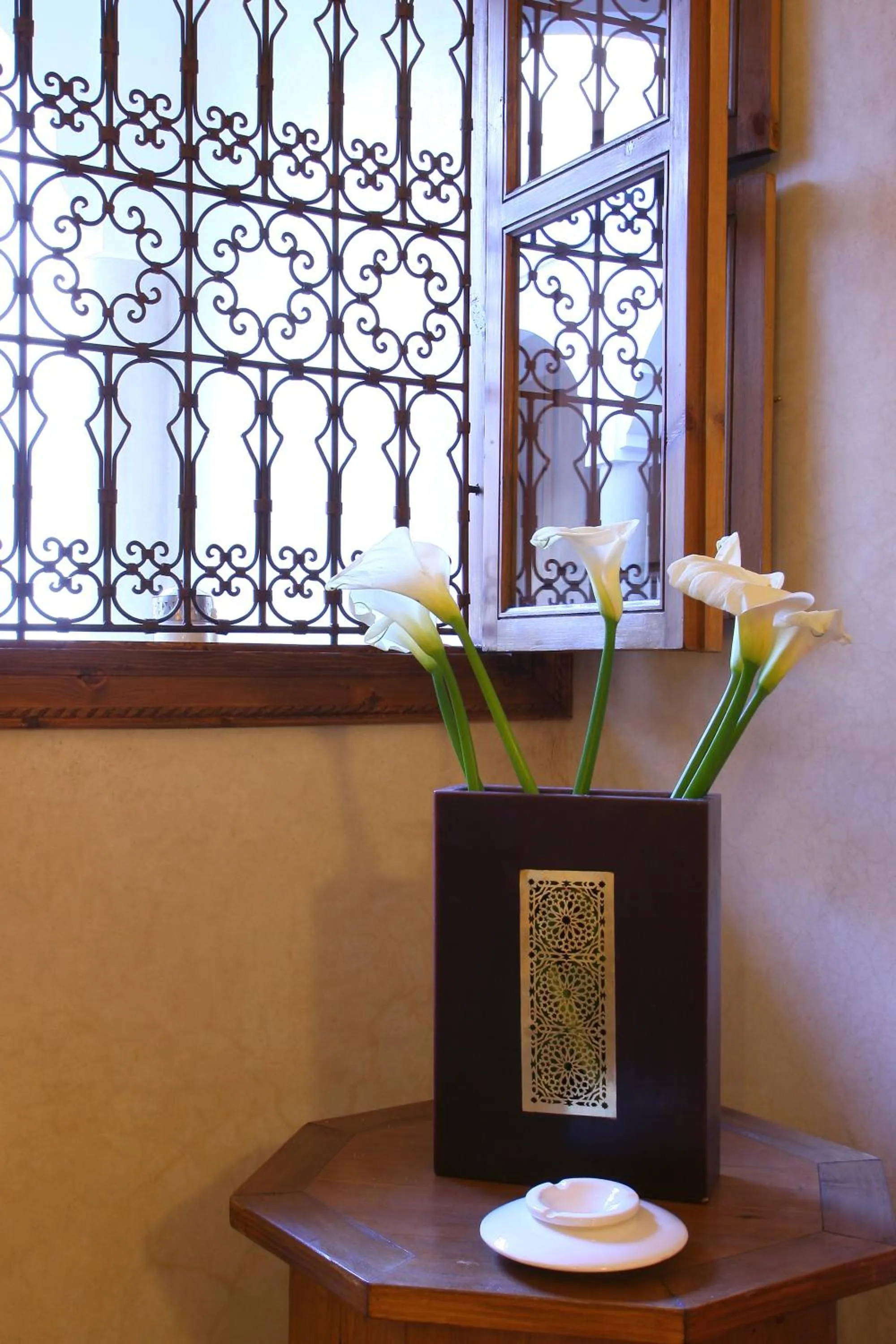 Decorative detail in Riad CHERRATA