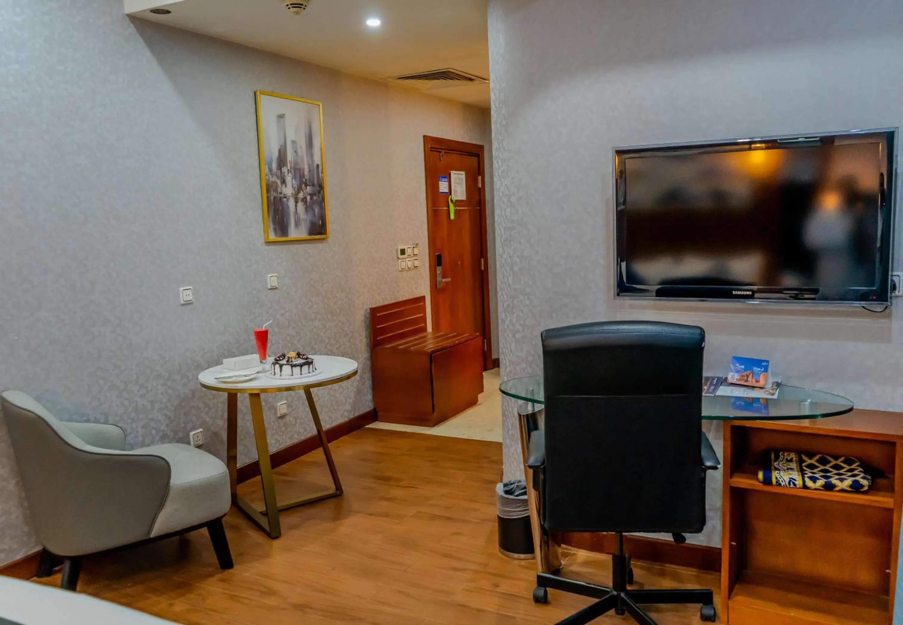 TV and multimedia in Warwick Al Dabab Riyadh - Nuzul Al Dabab