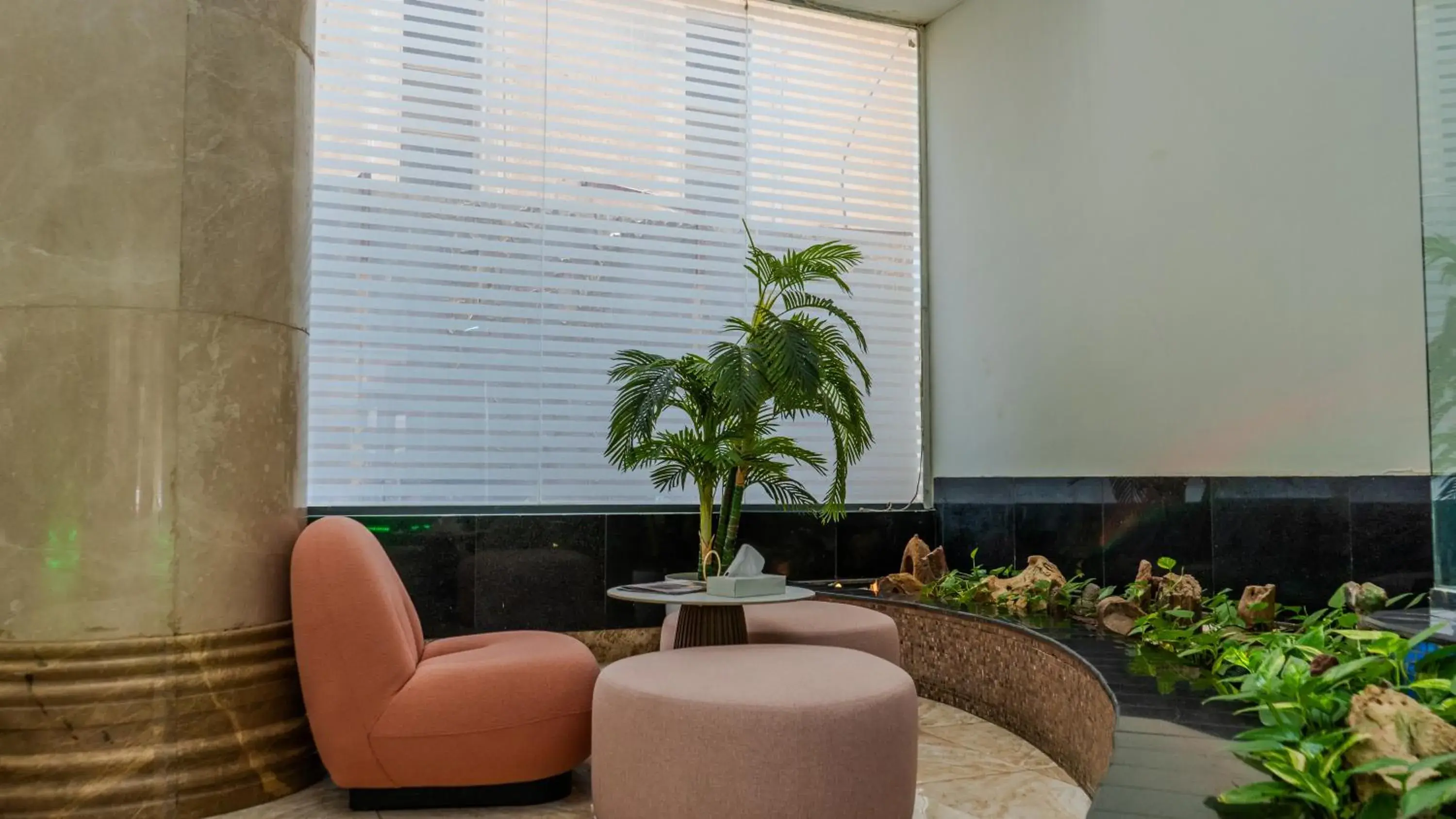 Lobby or reception in Warwick Al Dabab Riyadh - Nuzul Al Dabab Lobby or reception in Warwick Al Dabab Riyadh - Nuzul Al Dabab