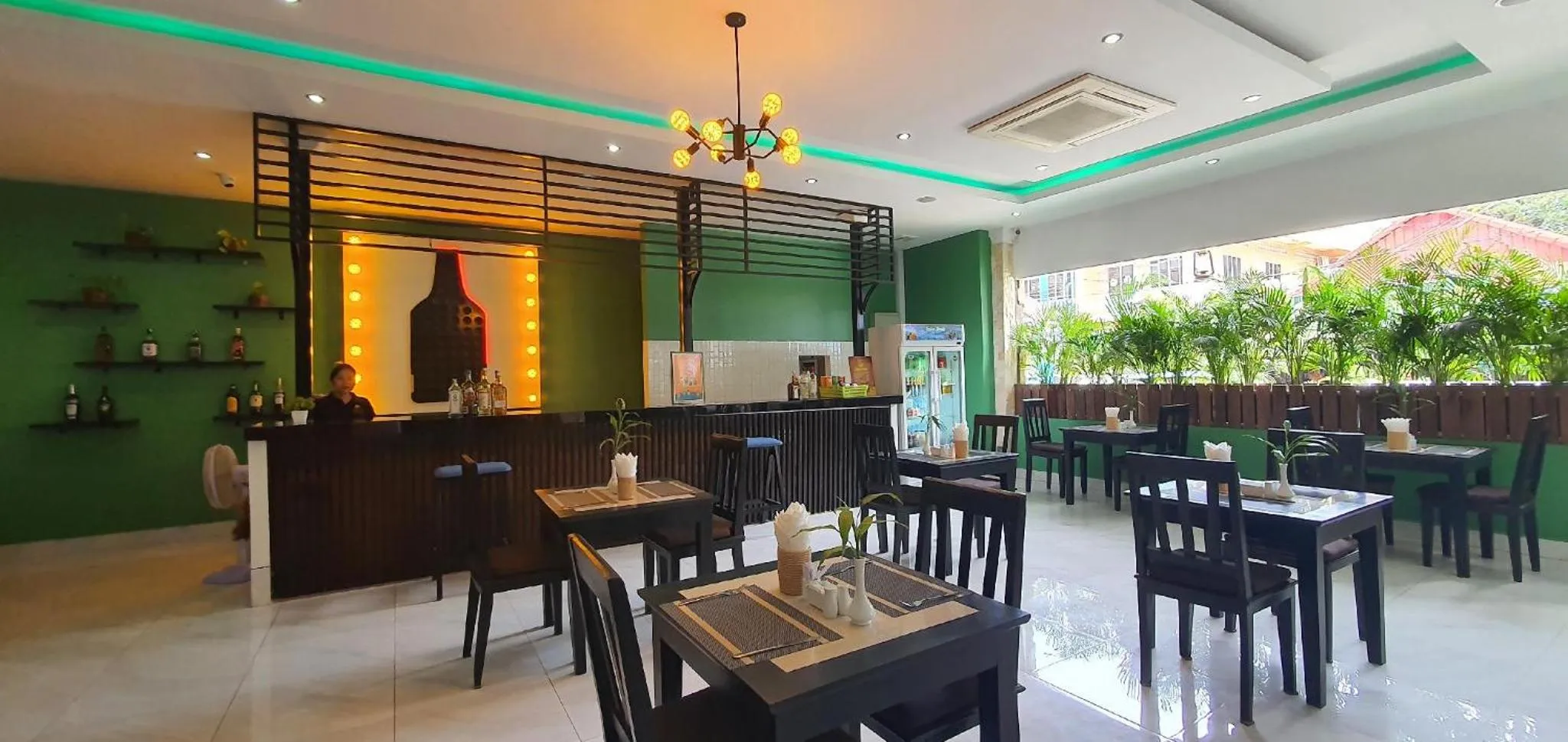 Restaurant/places to eat in Siem Reap Urban Boutique Hotel