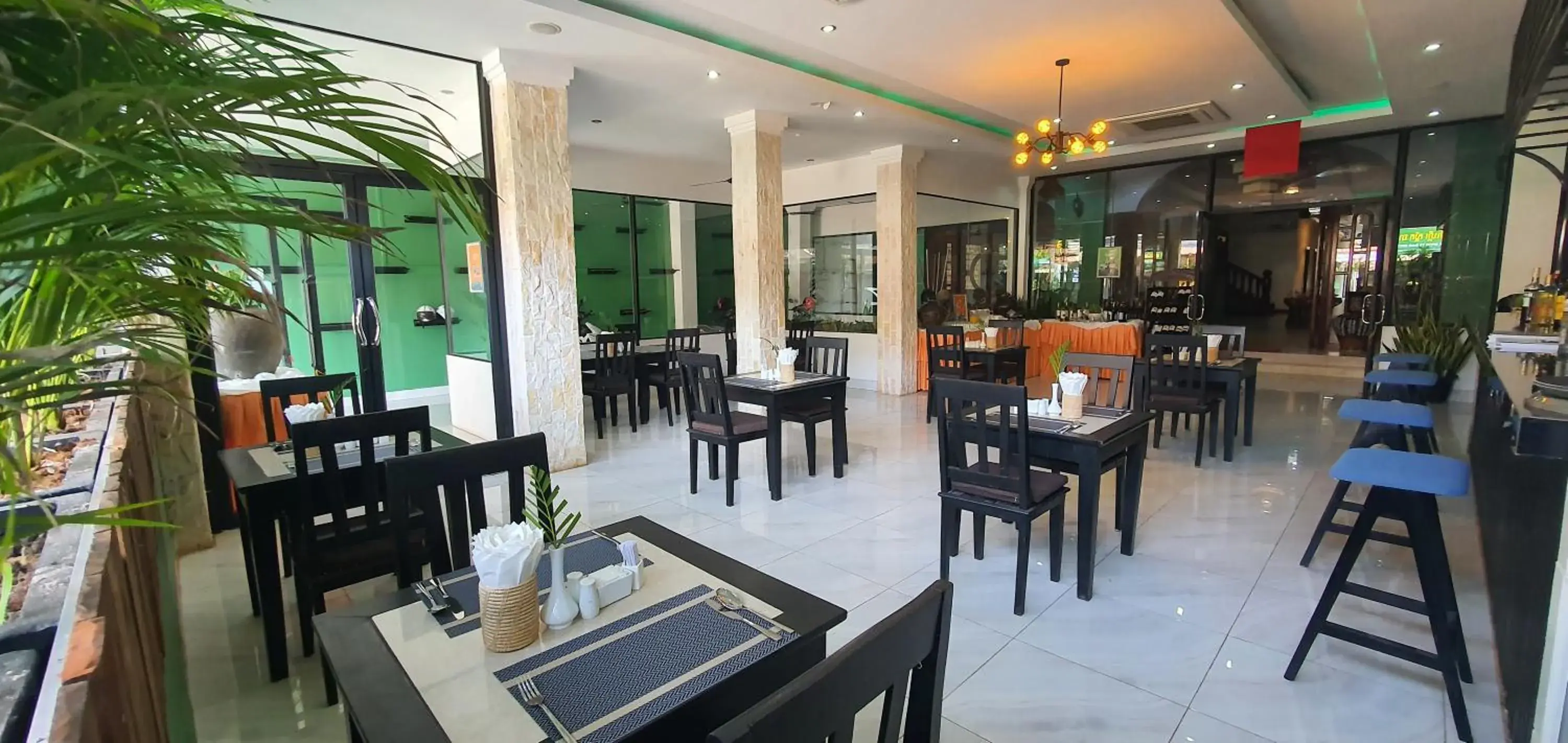 Restaurant/places to eat in Siem Reap Urban Boutique Hotel Restaurant/places to eat in Siem Reap Urban Boutique Hotel