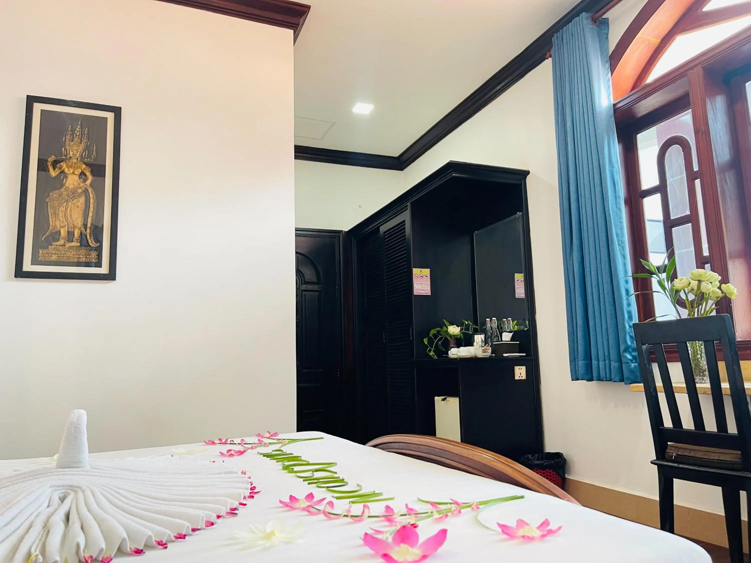 View (from property/room), Bed in Siem Reap Urban Boutique Hotel
