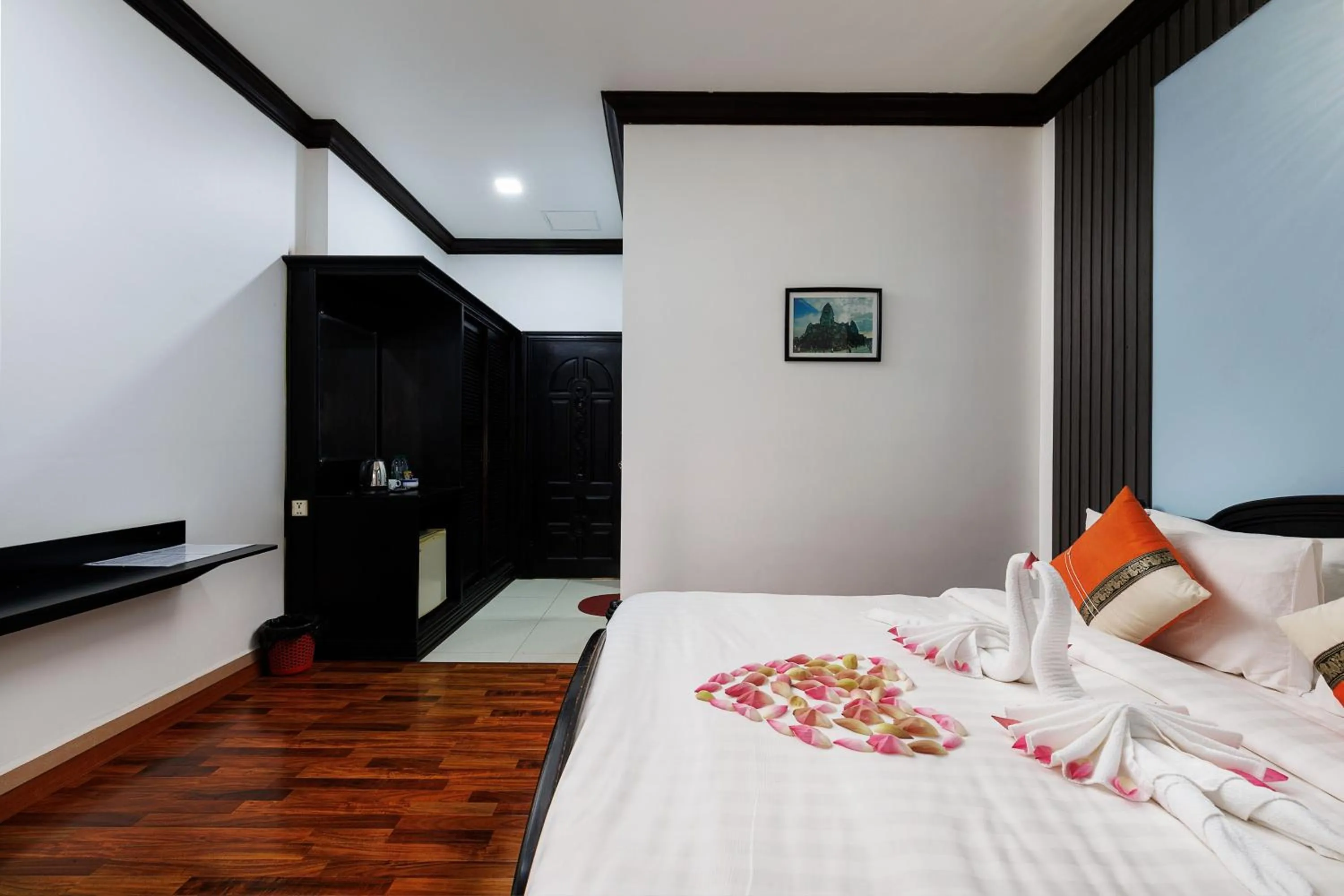Bed in Siem Reap Urban Boutique Hotel