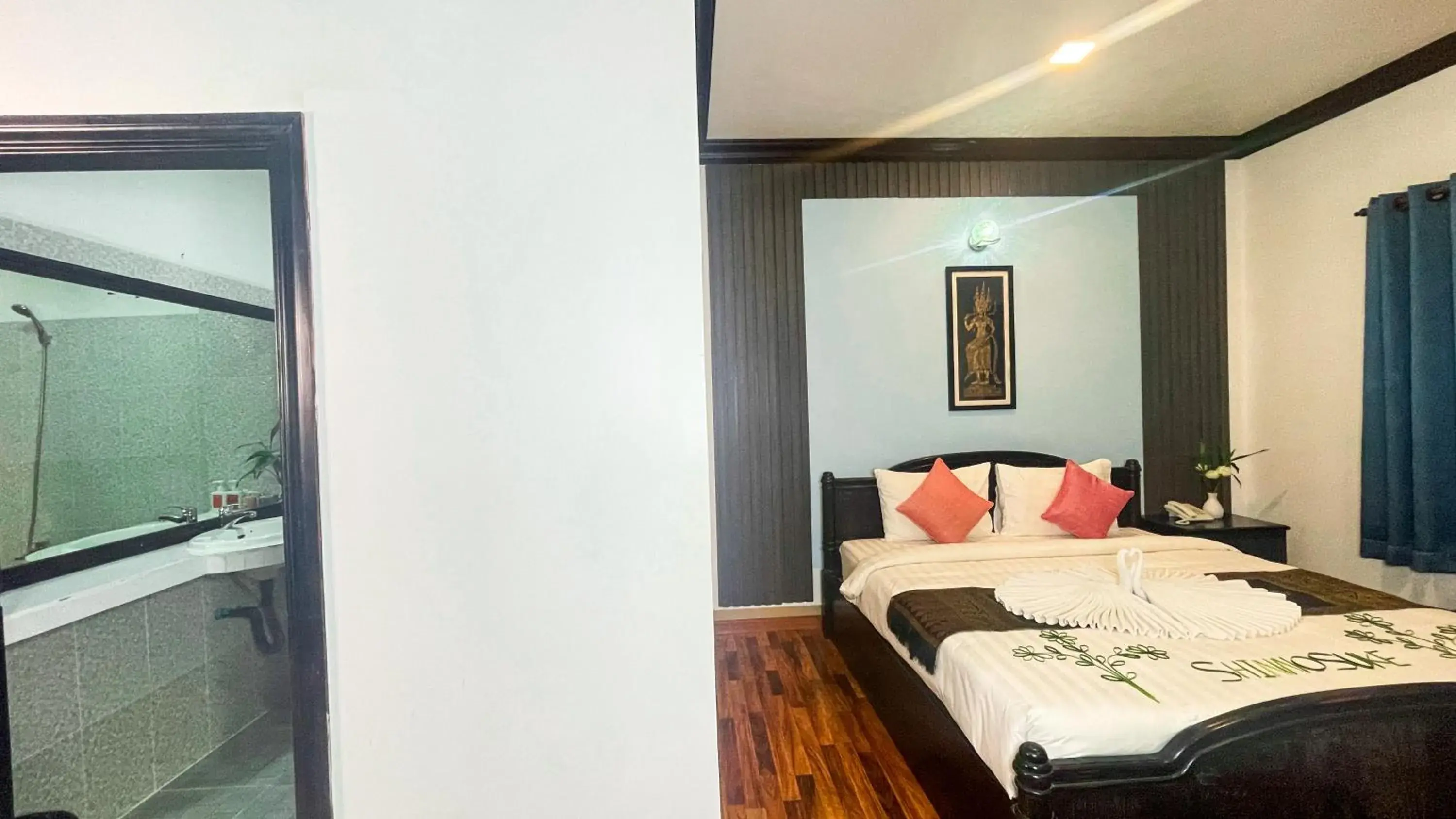 Toilet, Bed in Siem Reap Urban Boutique Hotel Toilet, Bed in Siem Reap Urban Boutique Hotel