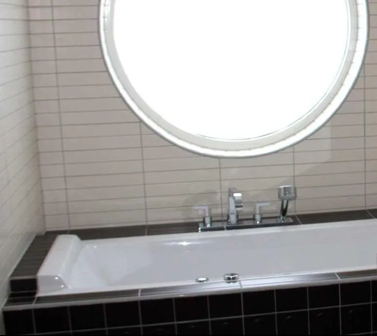 Bathroom in Hotell Åsen