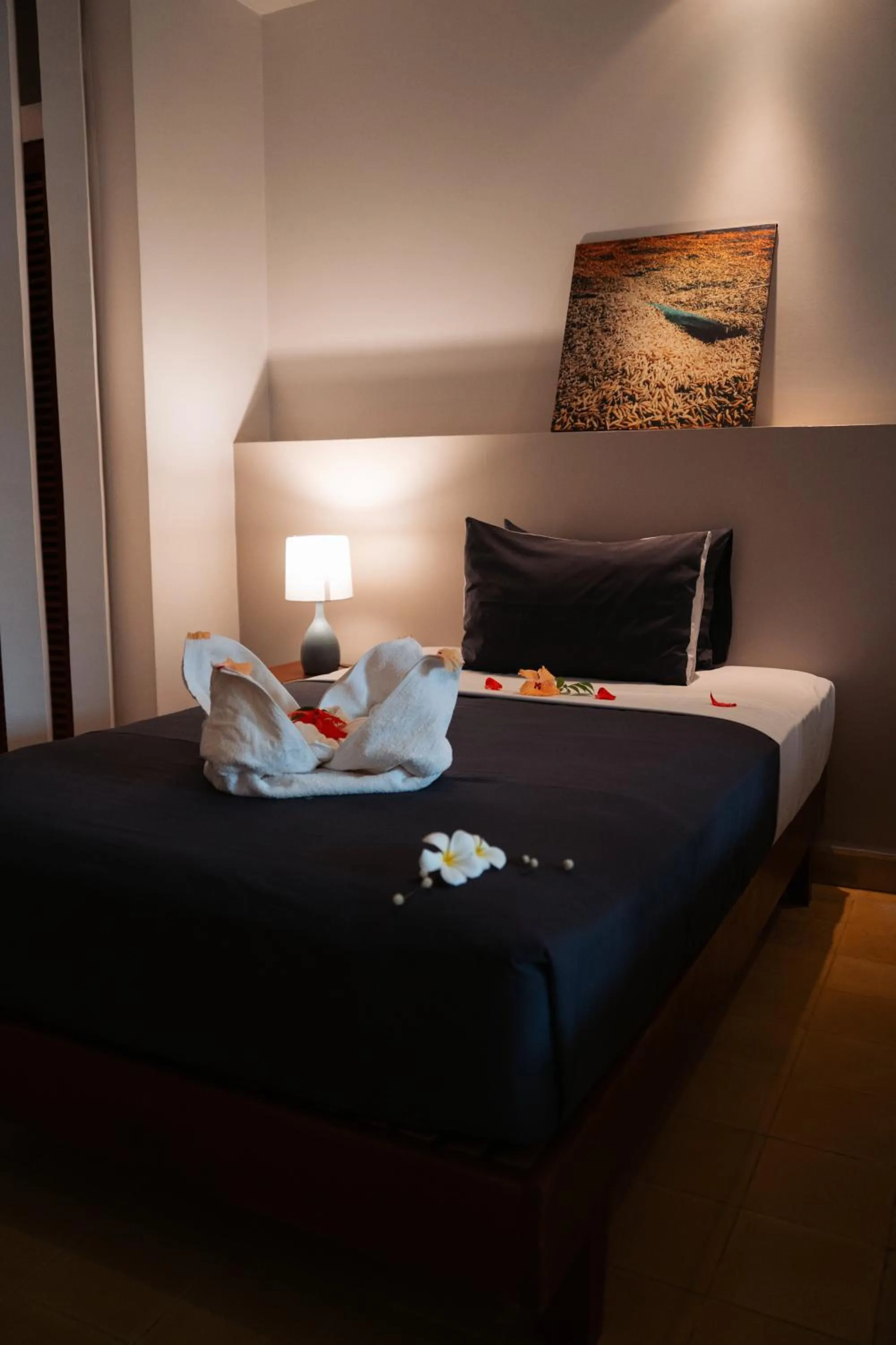 Bed in Battambang Resort