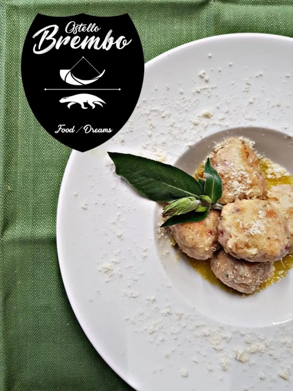Food and drinks in Ostello Brembo
