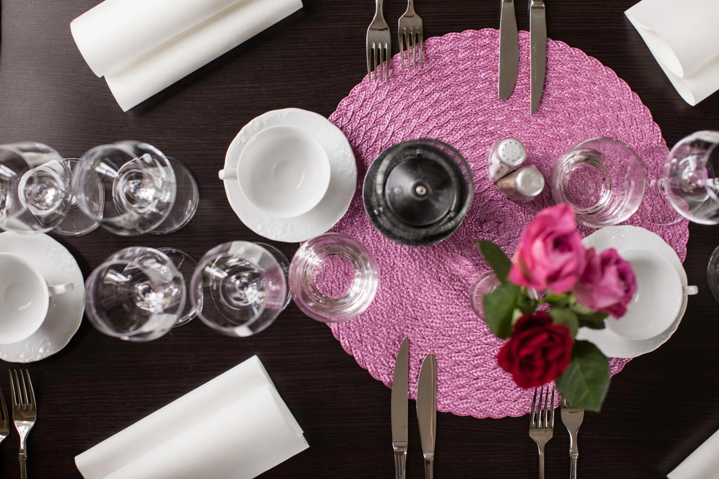 Food and drinks in Bjurfors Hotell & Konferens