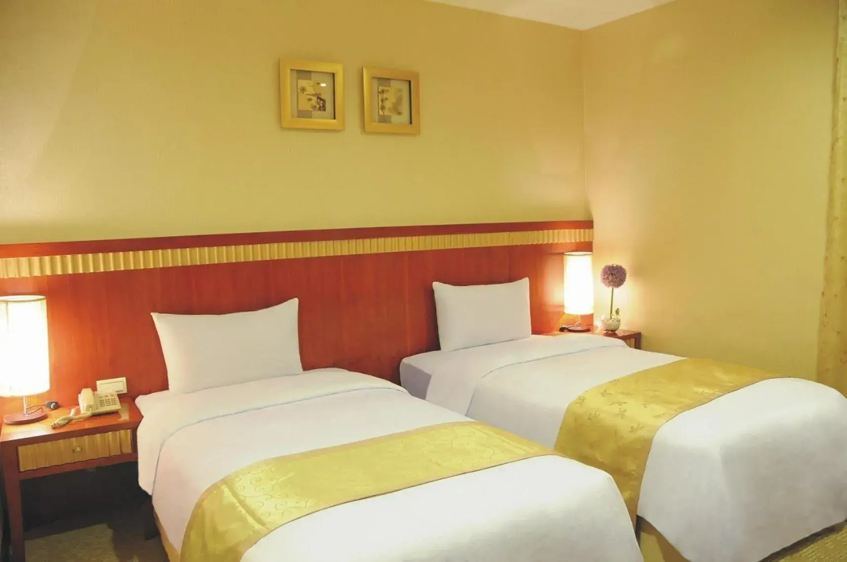 Photo of the whole room, Bed in Eastern Beauty Hotel Photo of the whole room, Bed in Eastern Beauty Hotel