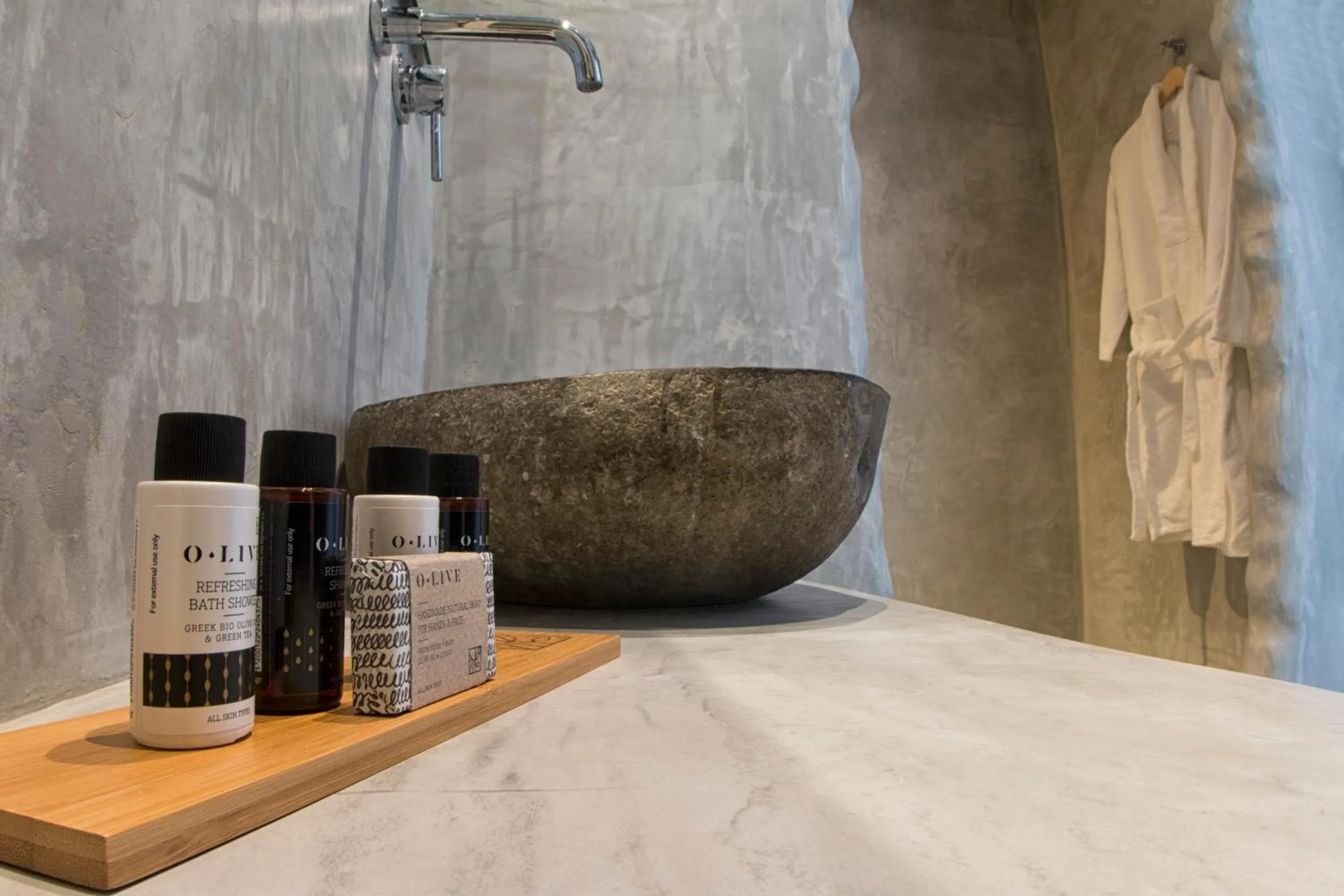 Decorative detail in Dolphin Kastraki Studios