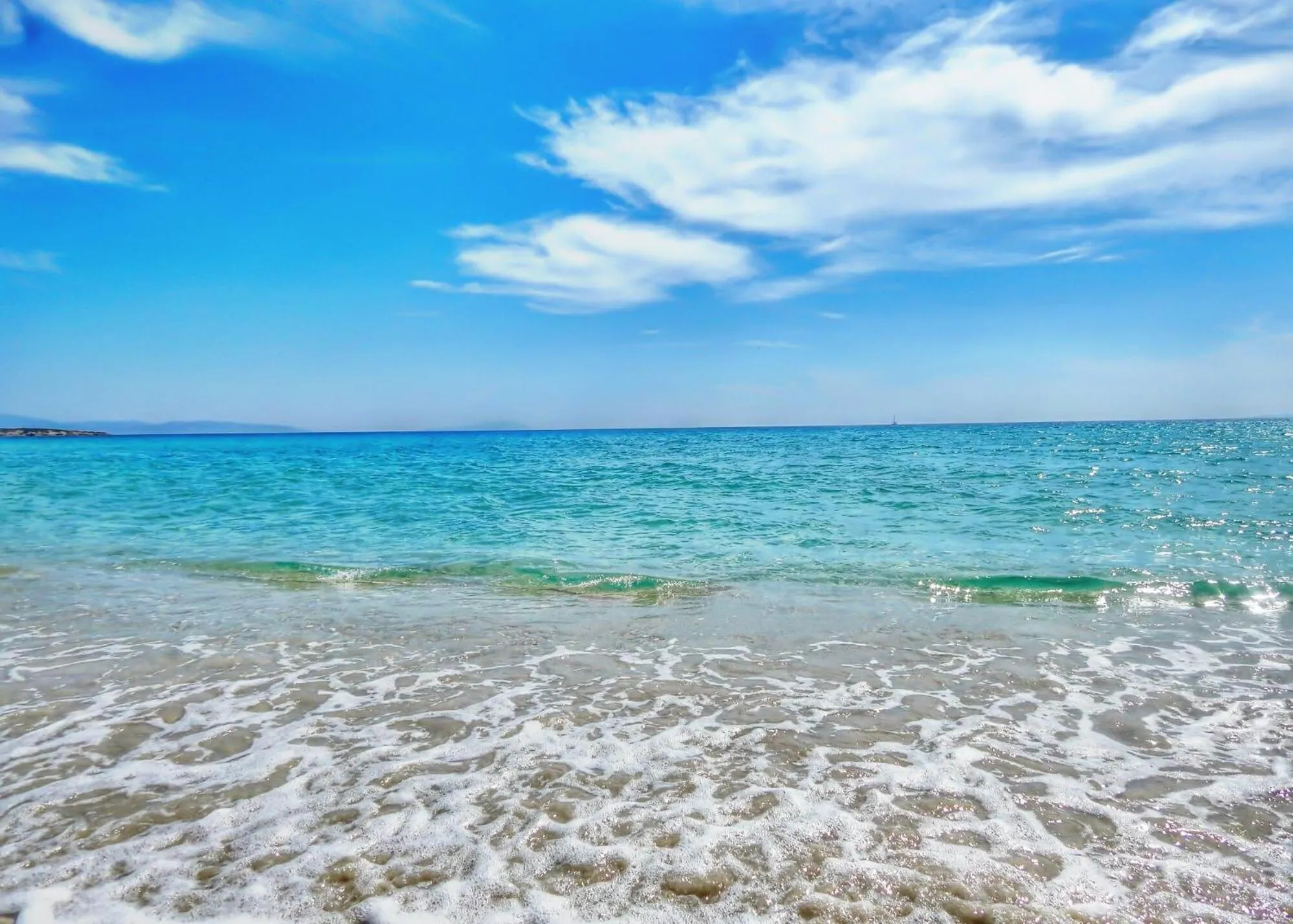 Beach in Dolphin Kastraki Studios