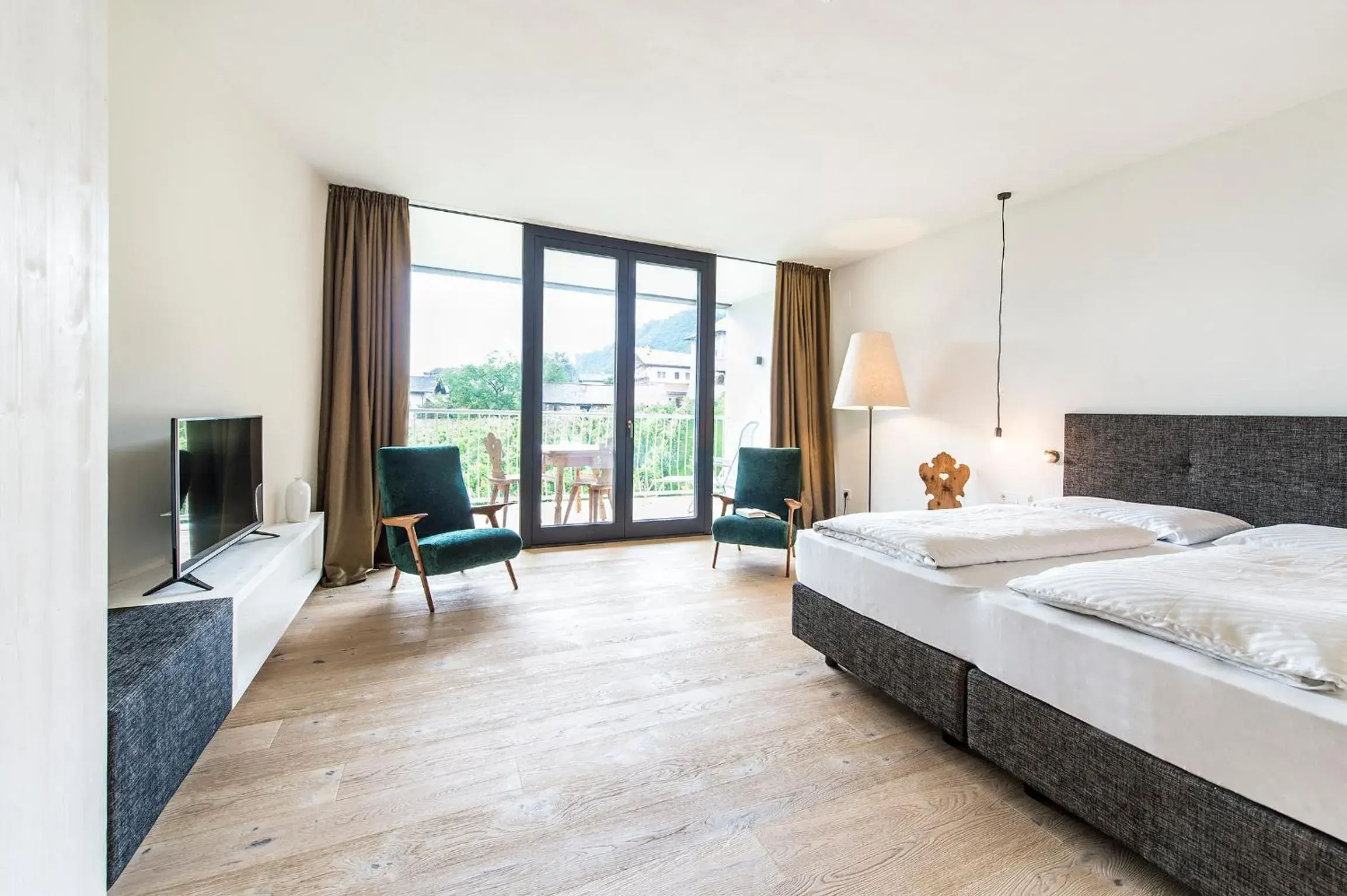 Two-Bedroom Apartment with Panoramic View in Boutique-Hotel Ballguthof am Golfplatz Two-Bedroom Apartment with Panoramic View in Boutique-Hotel Ballguthof am Golfplatz