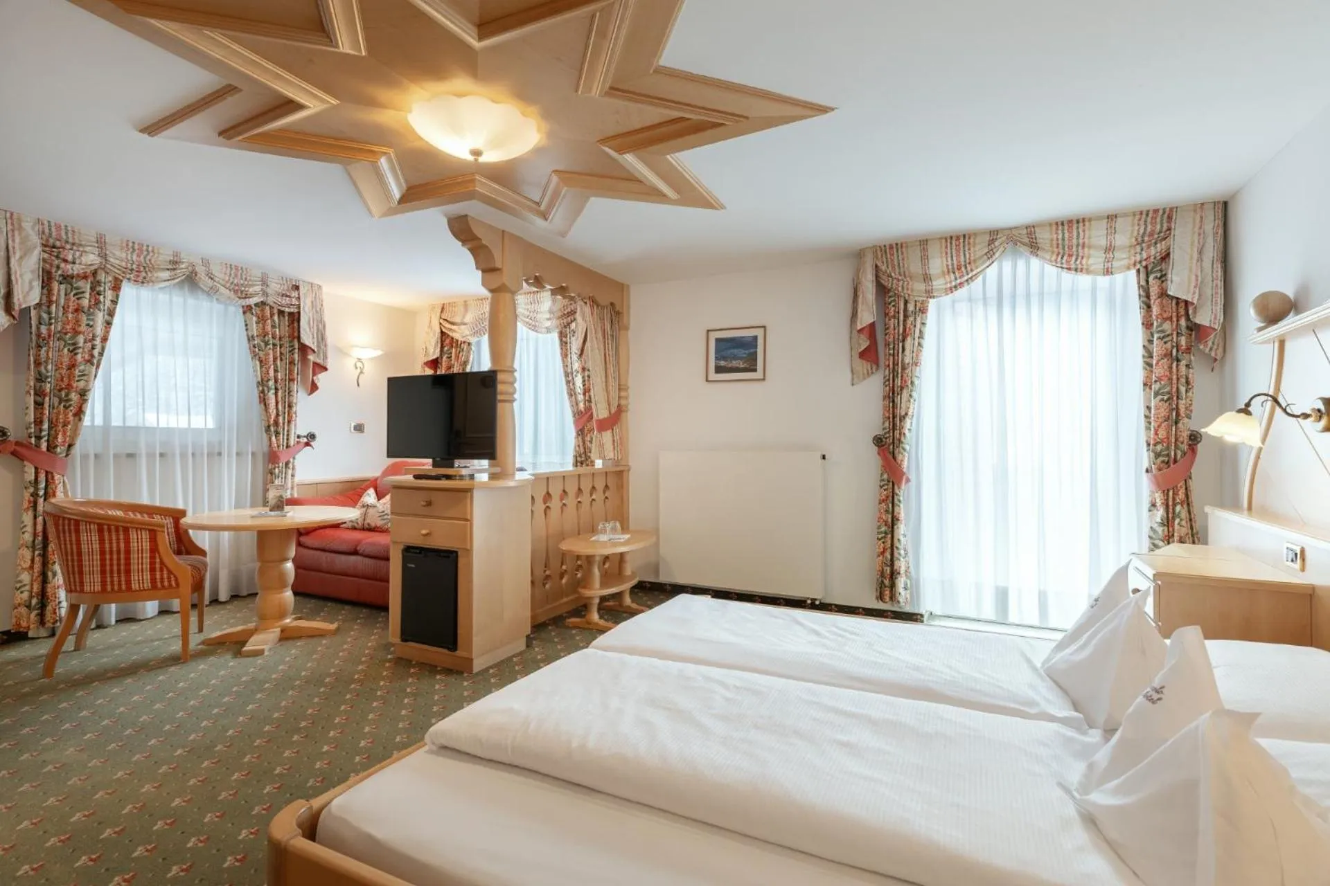 Bedroom, Bed in Piccolo - Dolomites & Gourmet Hotel