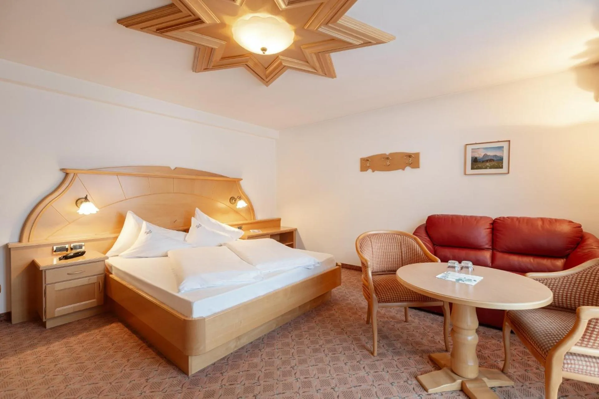 Bedroom, Bed in Piccolo - Dolomites & Gourmet Hotel