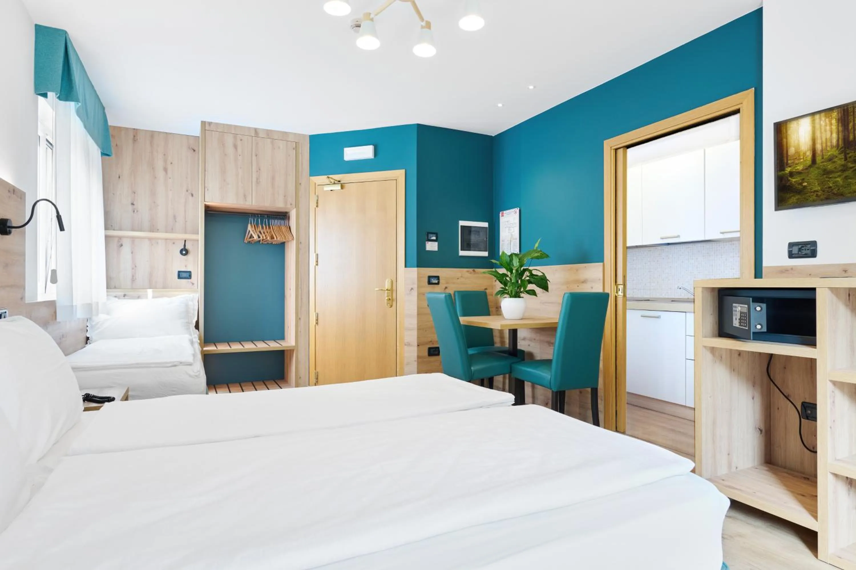 Bed in Residence Hotel Miralago