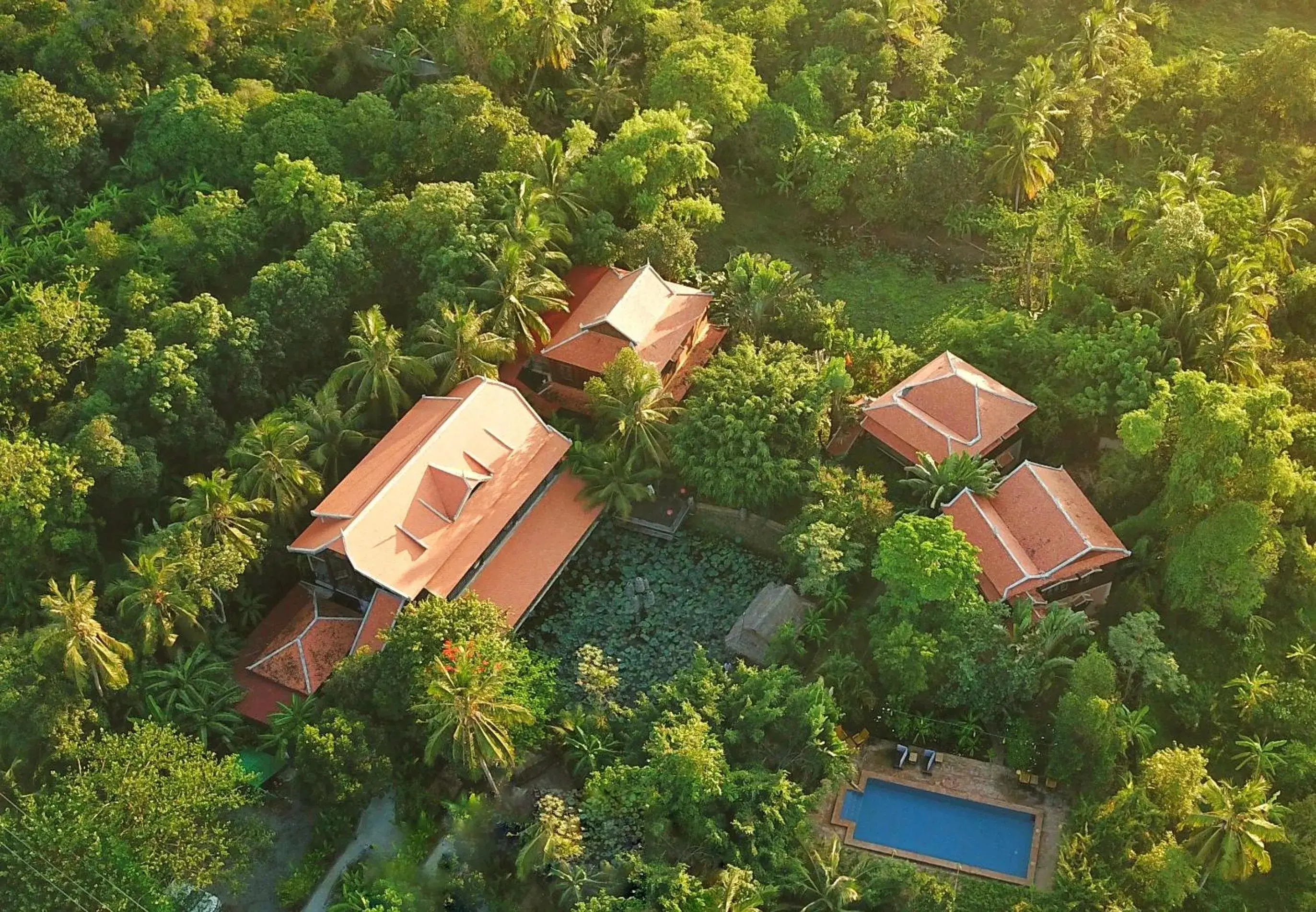 Property building in Maisons Wat Kor Property building in Maisons Wat Kor