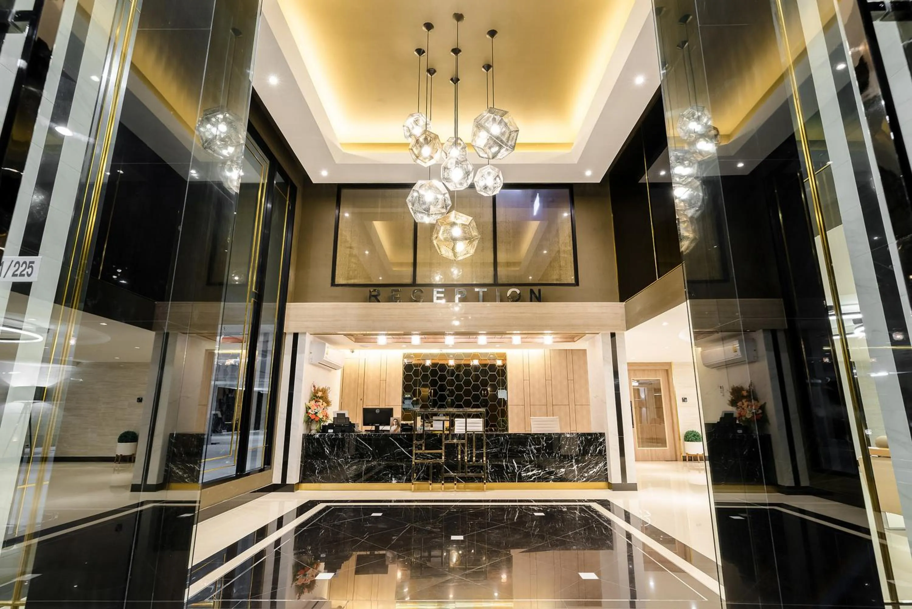 Lobby or reception in Hin Nam Sai Suay