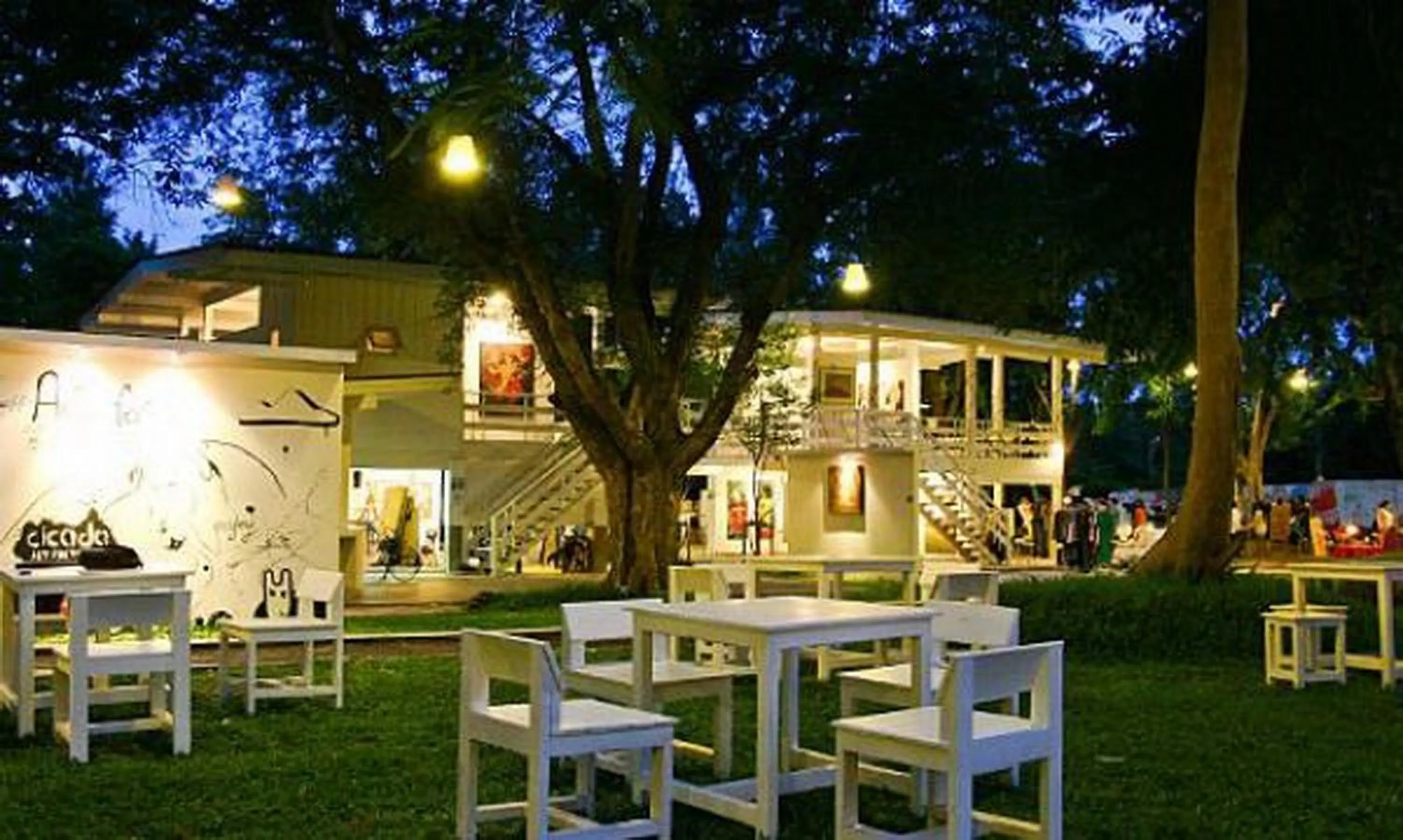 Nearby landmark, Patio/Outdoor Area in Hin Nam Sai Suay