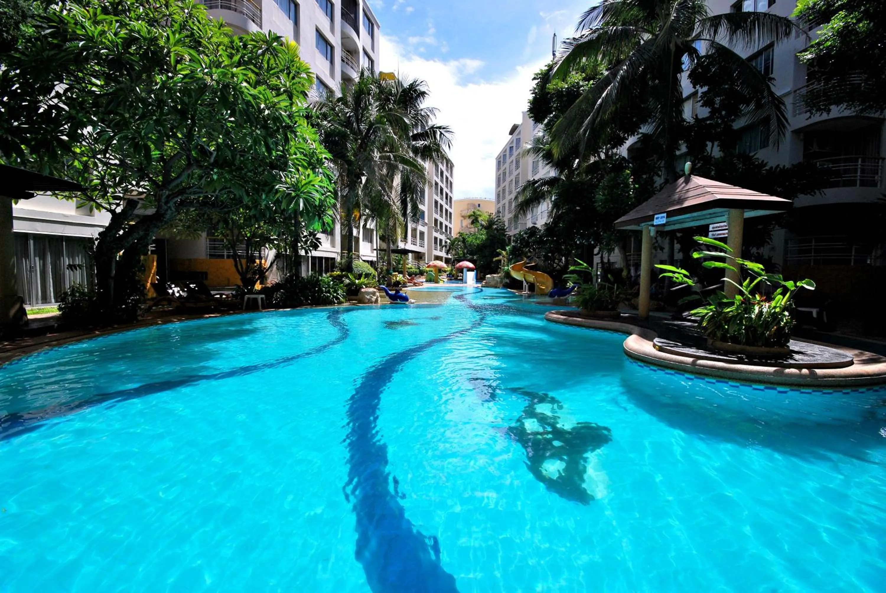 Swimming Pool in Hin Nam Sai Suay