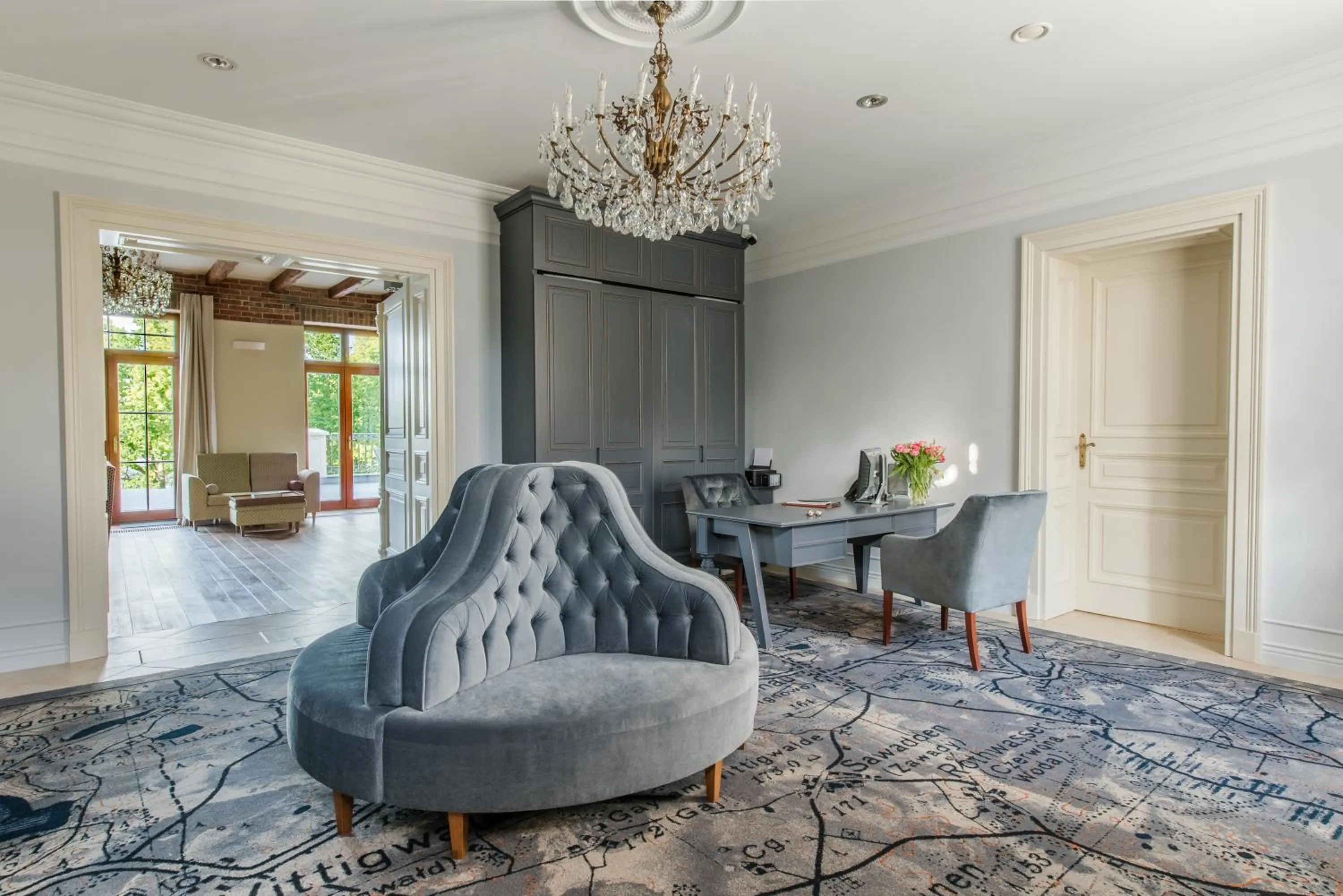 Living room in Pałac Warlity